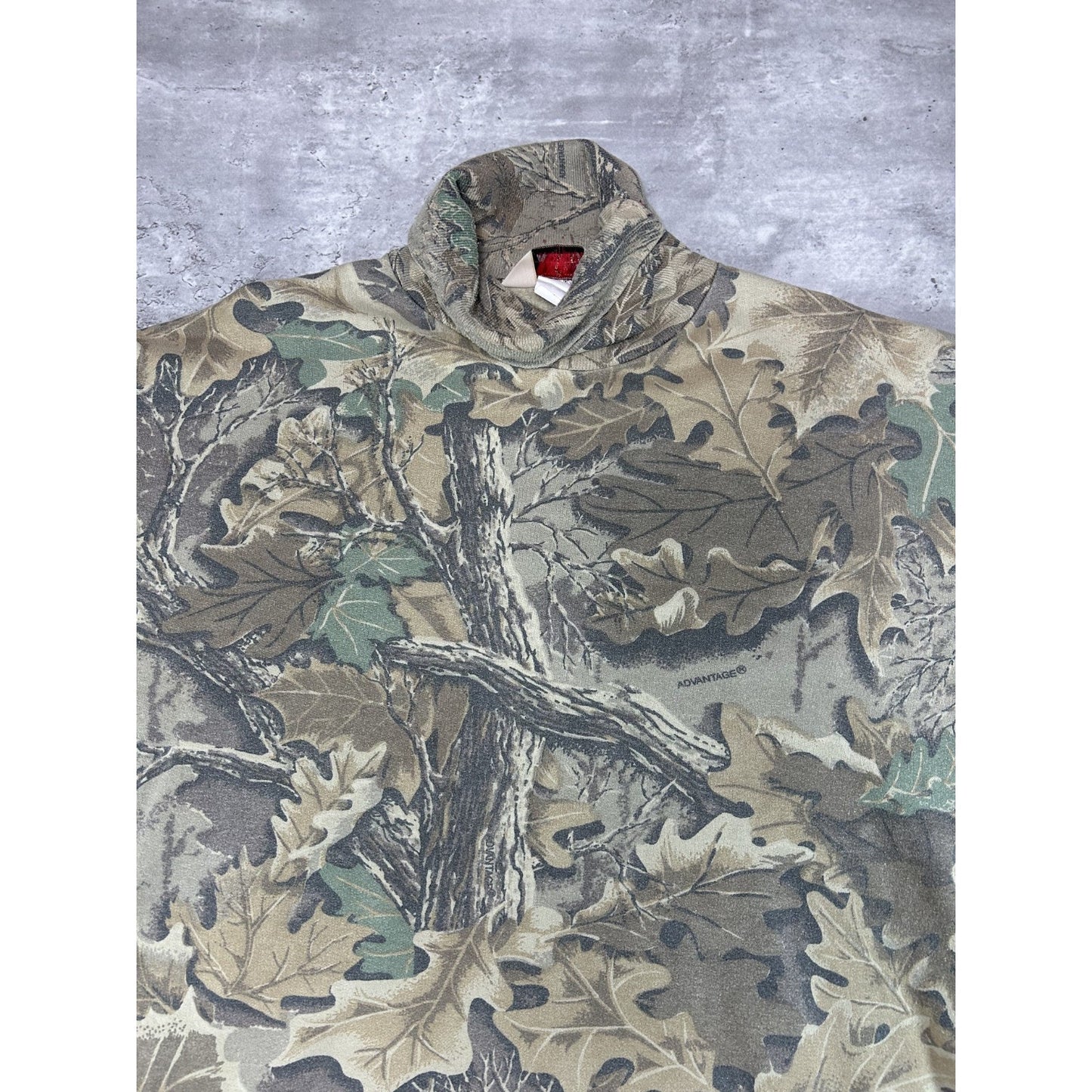 Vintage 90s Redhead Tree Camo Hunting Turtleneck Sweatshirt Size XL