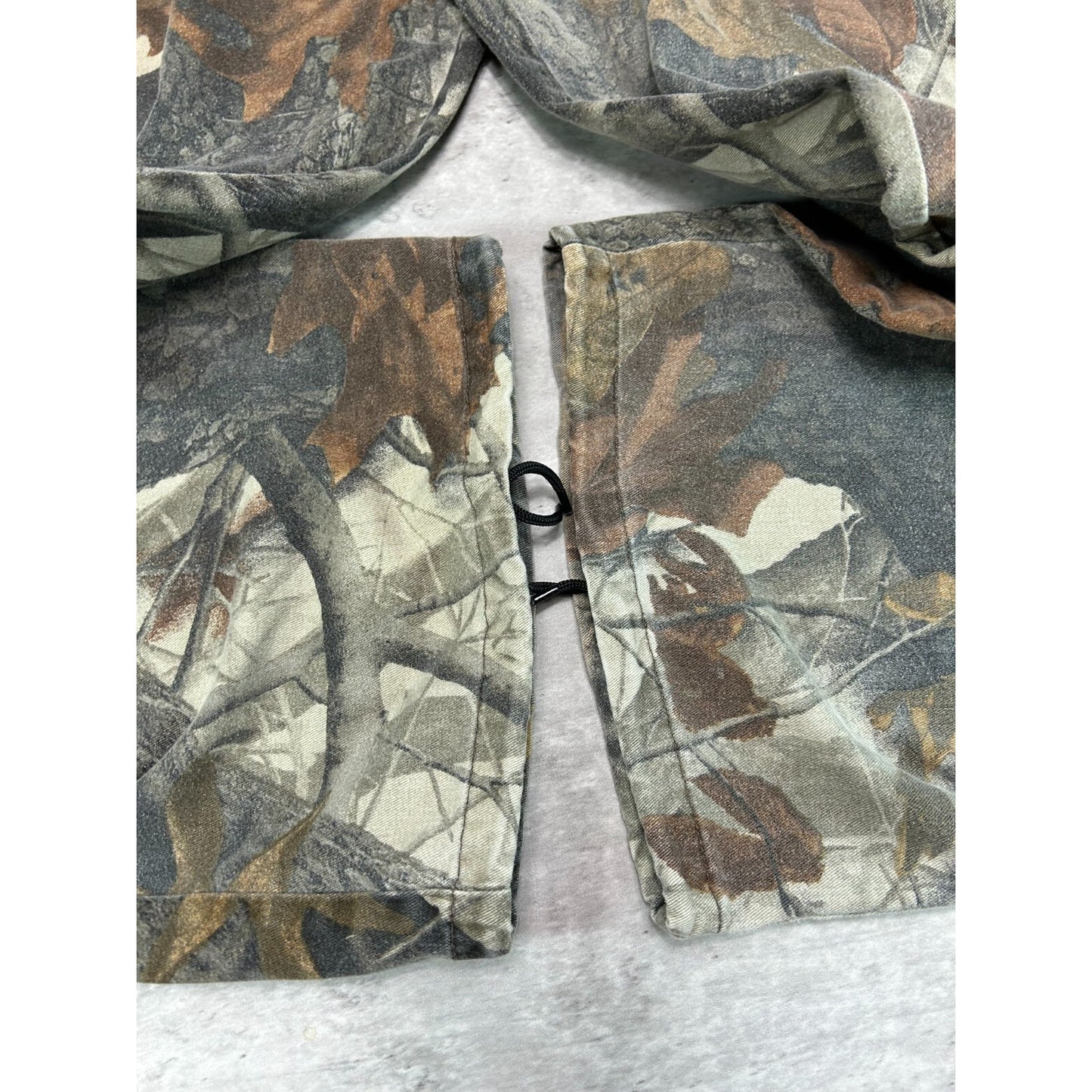 Vintage Realtree Hardwoods Camo Hunting Cargo Pants Size 41
