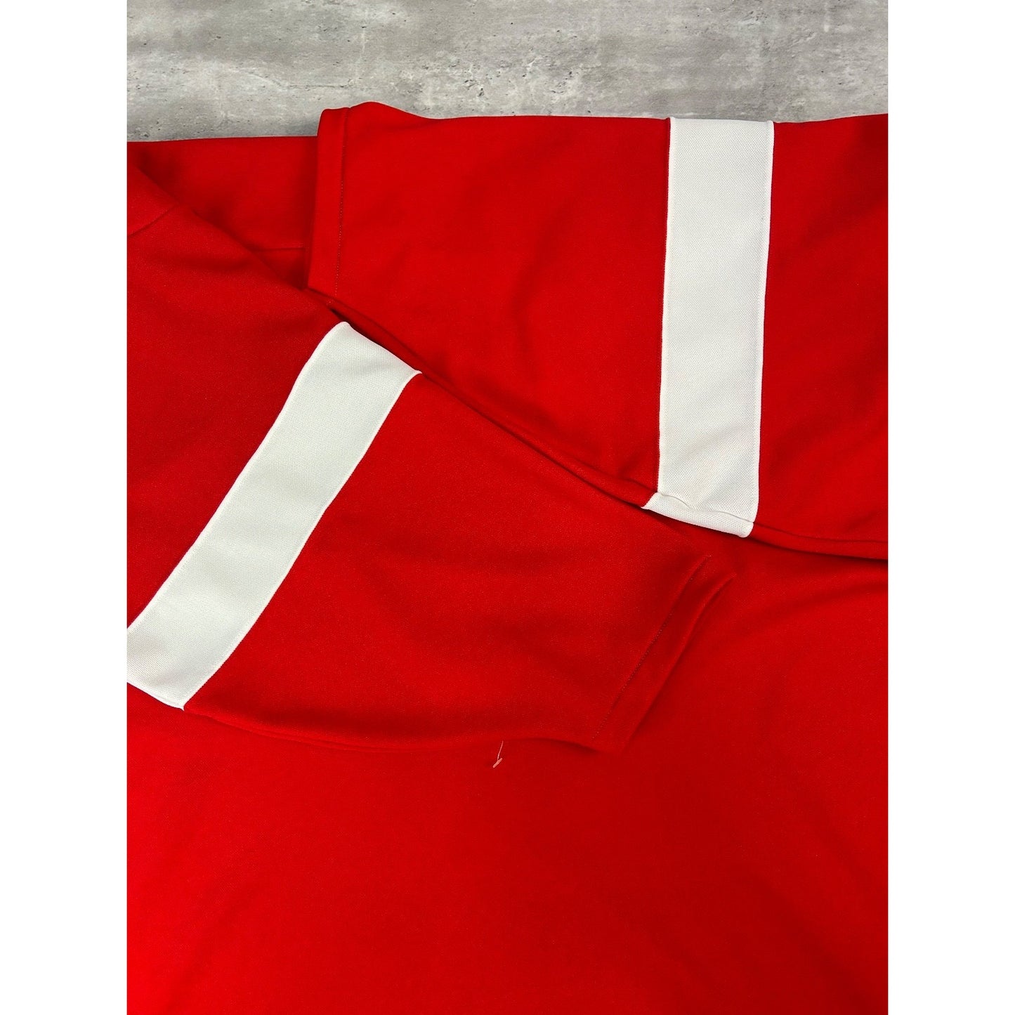 Vintage 90s Detroit Red Wings NHL Stitched CCM Hockey Jersey Size XL