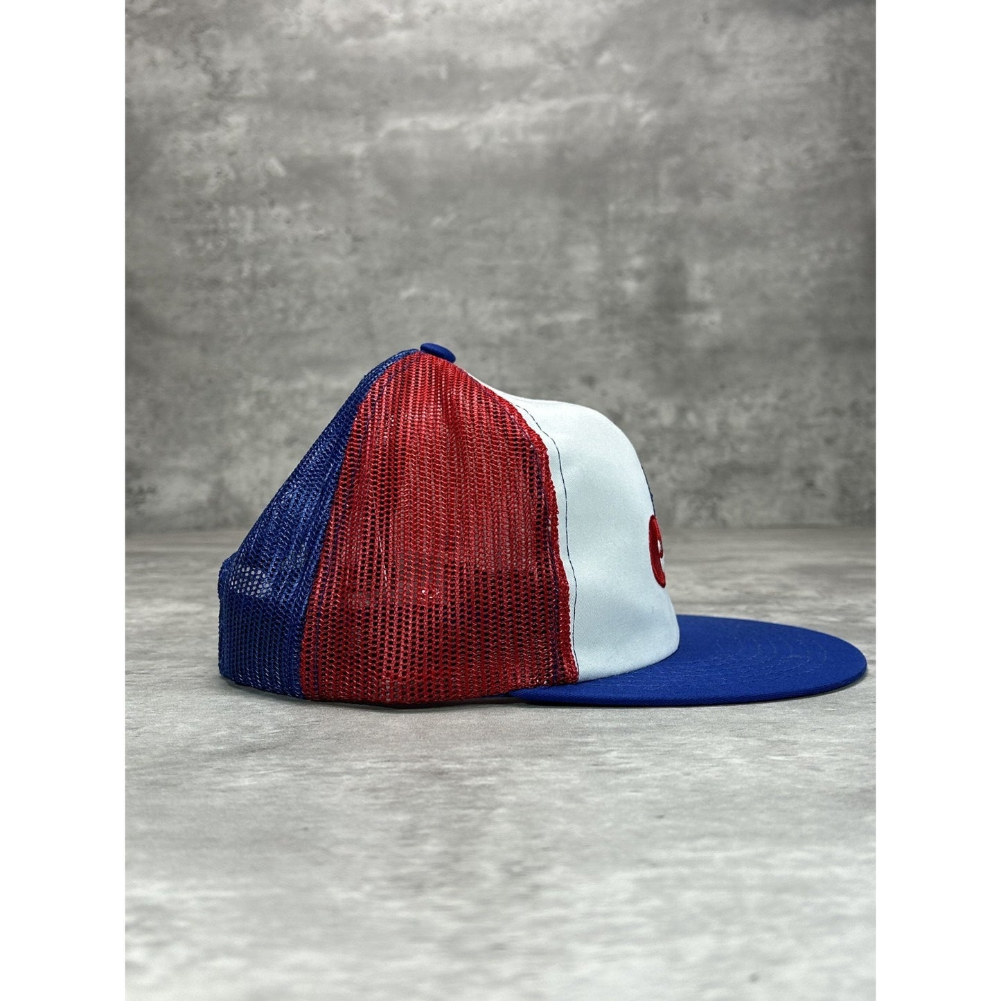 Vintage 80s Montreal Expos MLB Embroidered Logo Trucker Snapback Hat OSFA
