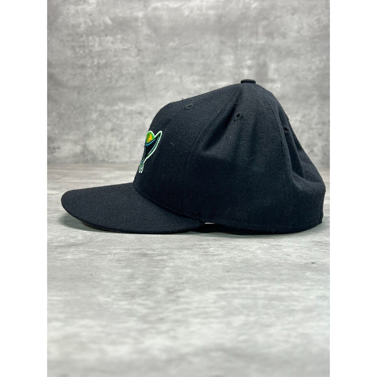 Vintage 90s Tampa Bay Devil Rays MLB Embroidered Logo Fitted Hat Size 7 Black