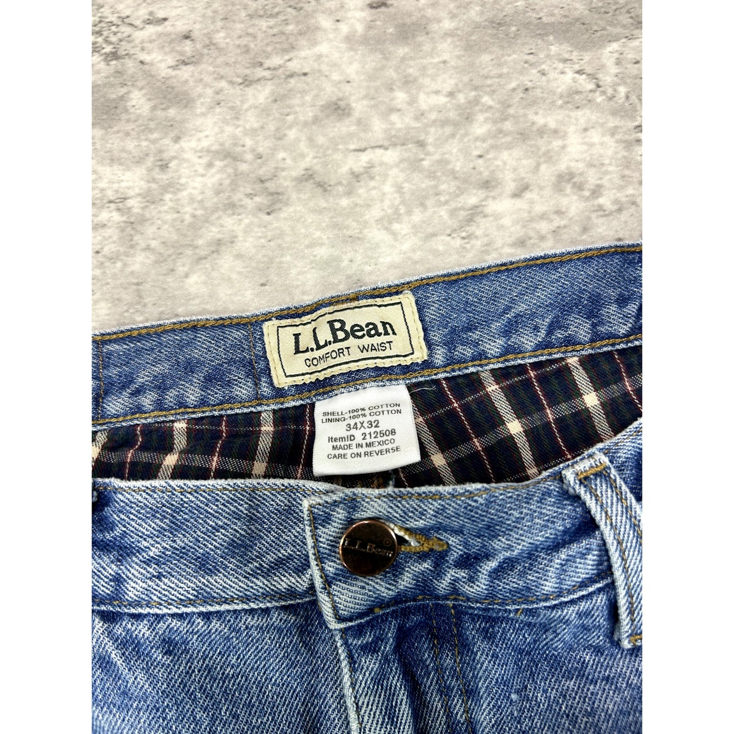 Vintage L.L. Bean Comfort Waist Plaid Line Light Wash Denim Pants Size 33 Blue