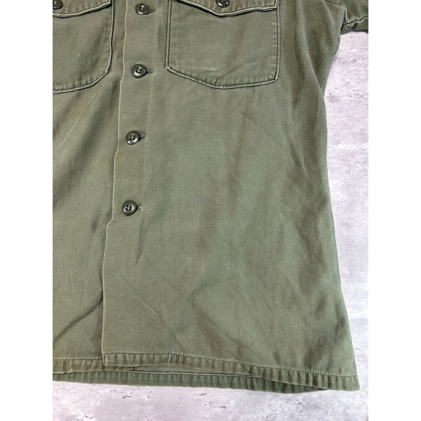 Vintage 1960s/1970s US Army OG 107 Military Long Sleeve Button Up Shirt Sz XL