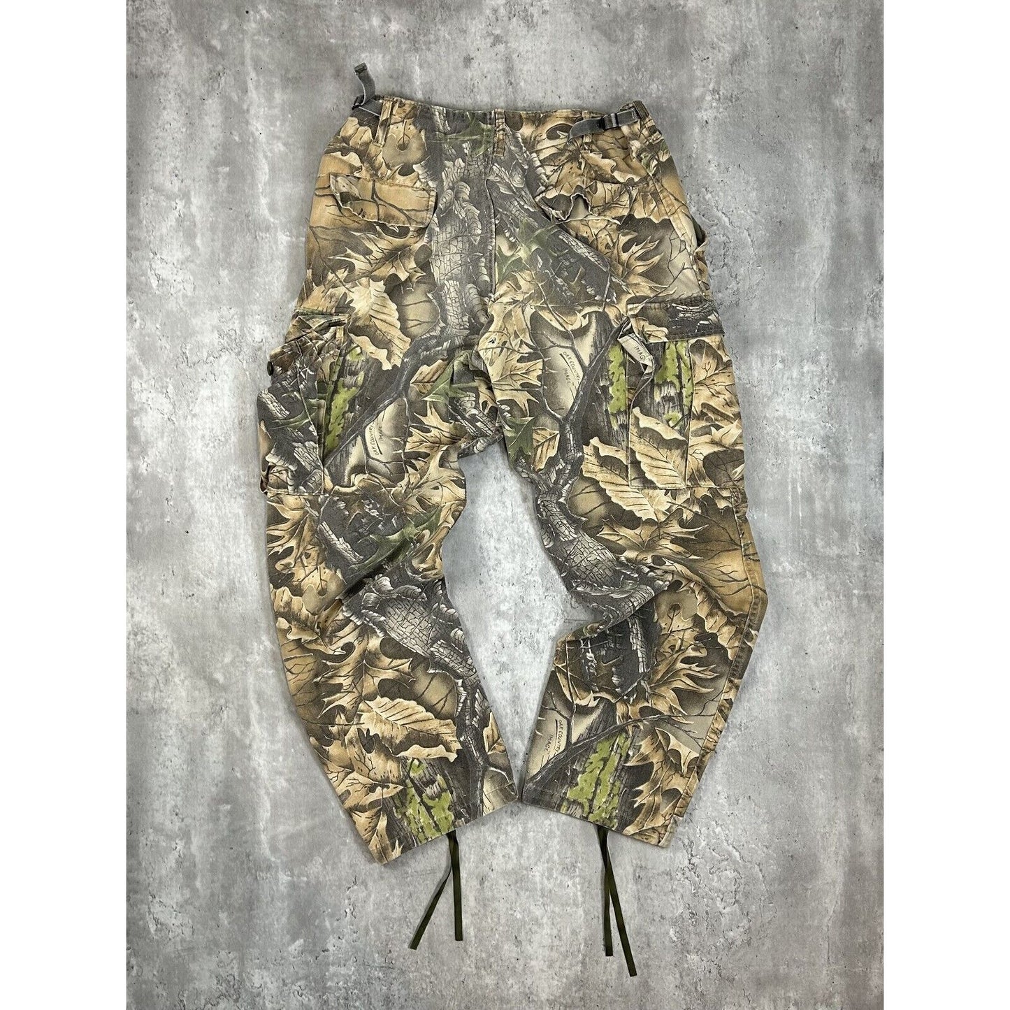 Vintage Oak Country Image Tree Camo Hunting Cargo Pants Size 36