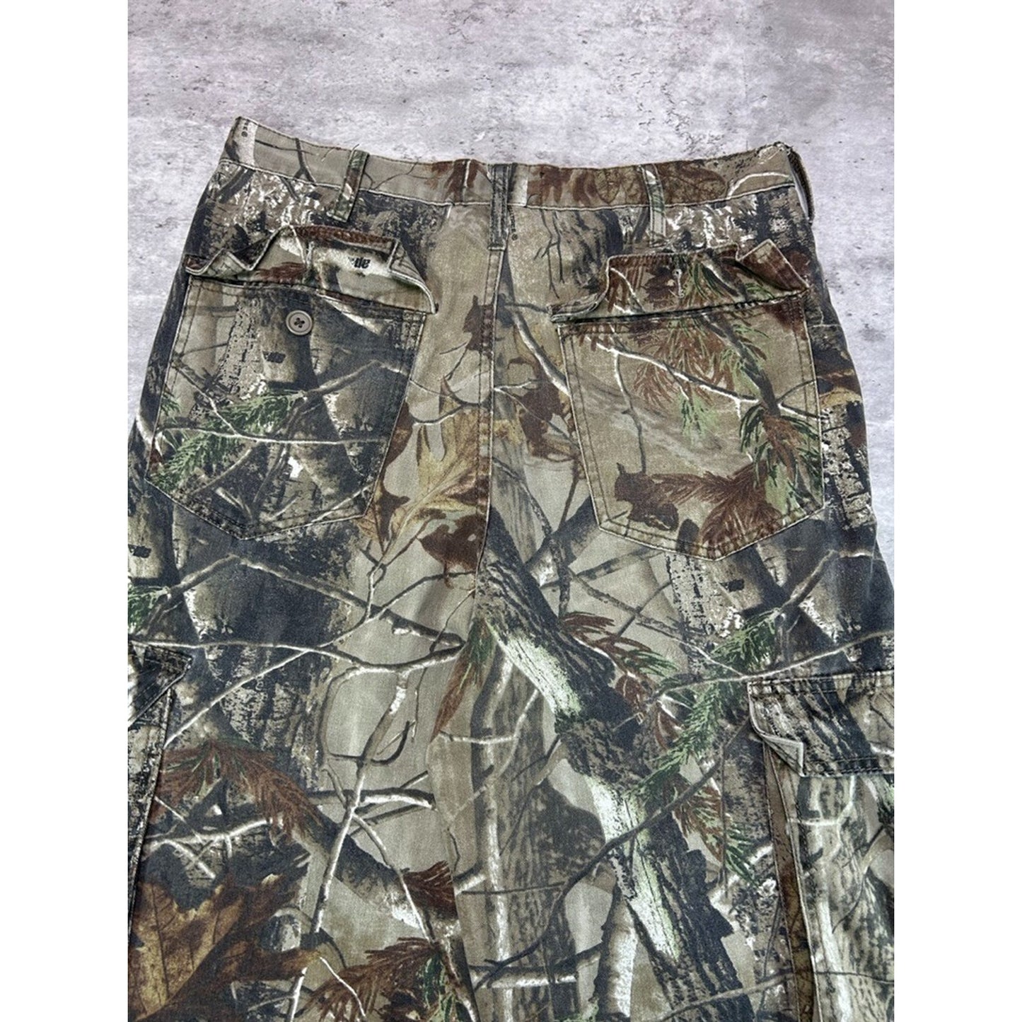 Vintage Realtree AP Tree Camo Hunting Cargo Pants Size 34