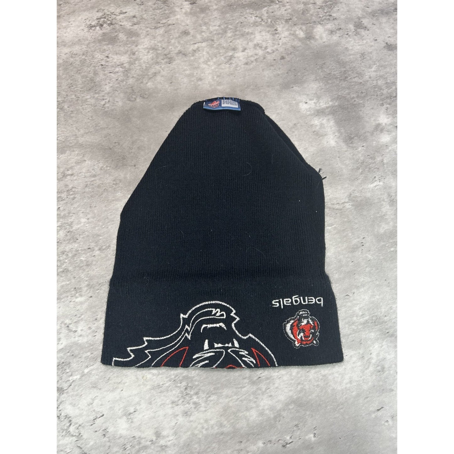 Vintage 90s Cincinnati Bengals NFL Embroidered Logo Football Beanie Hat OSFA