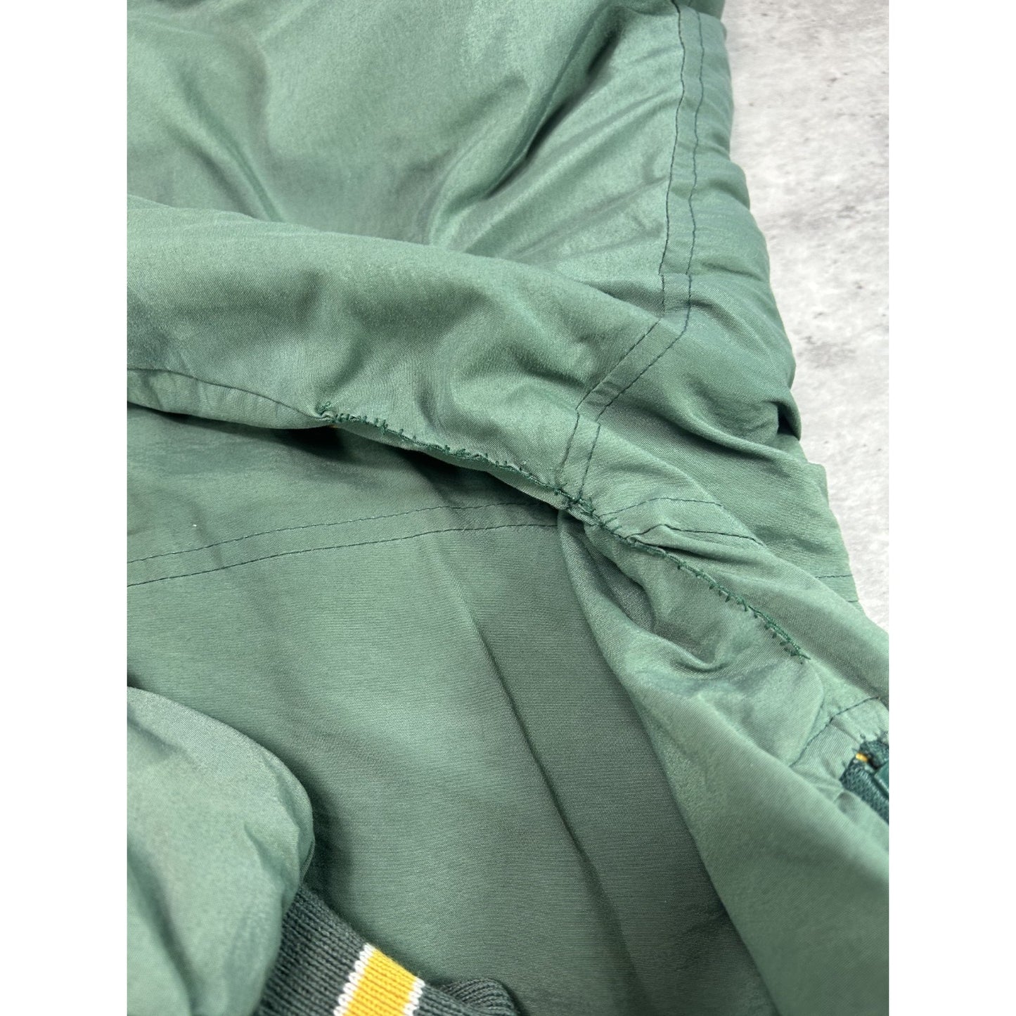 Vintage 80s Green Bay Packers NFL Embroidered Logo Starter Jacket Size XL