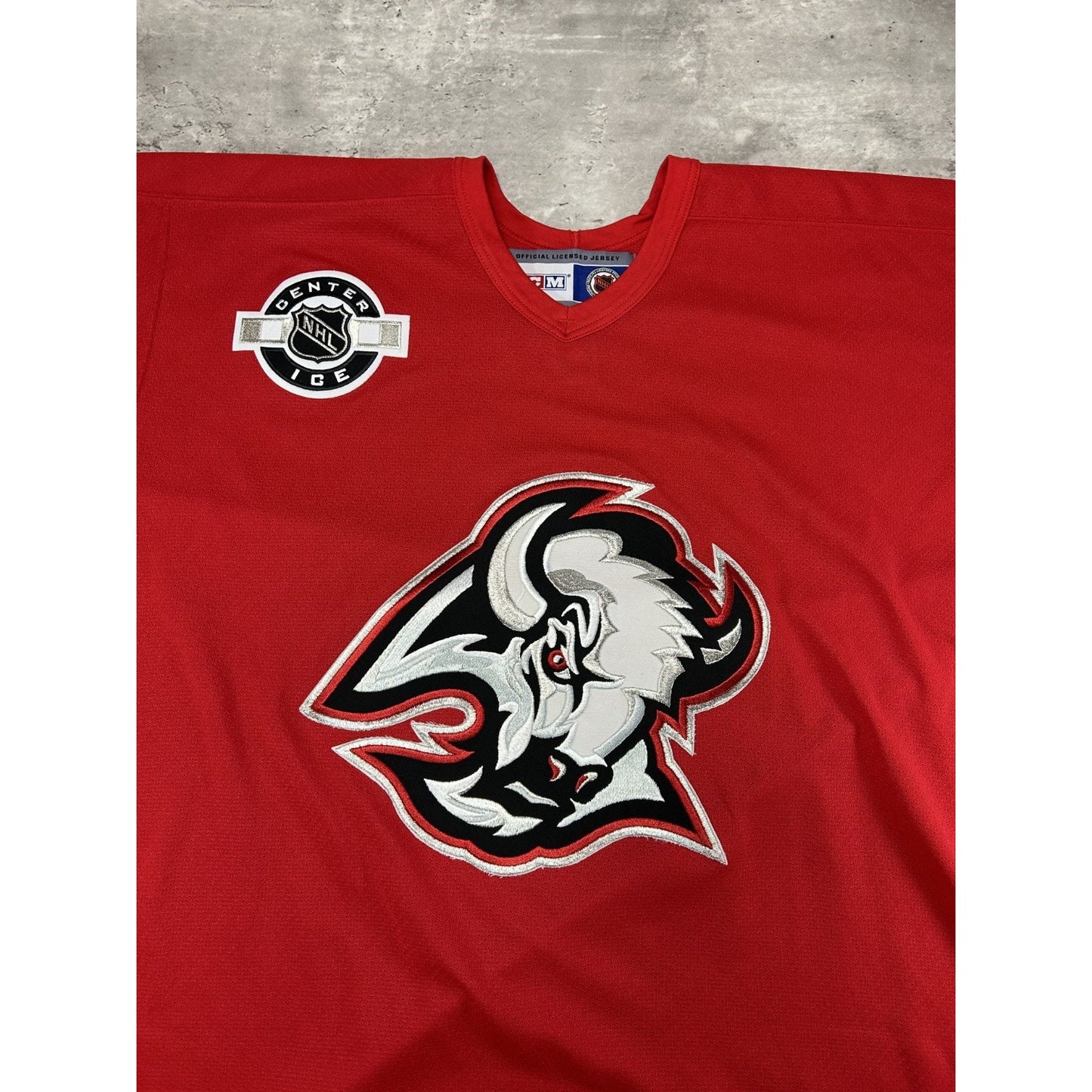 Vintage 90s Buffalo Sabres NHL Goat Head Practice CCM Hockey Jersey Size XL