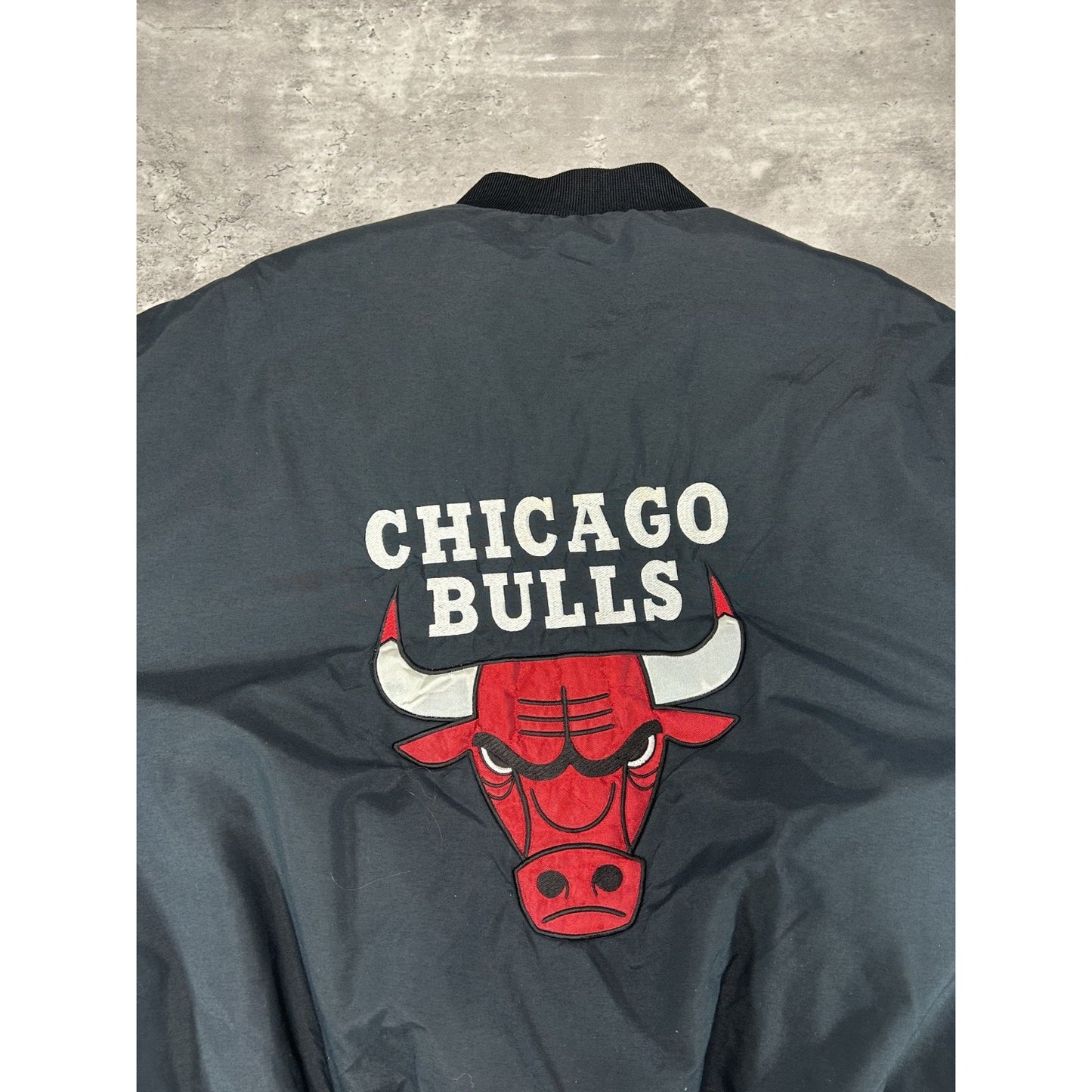 Vintage 80s Chicago Bulls NBA Embroidered Logo Bomber Jacket Size XL