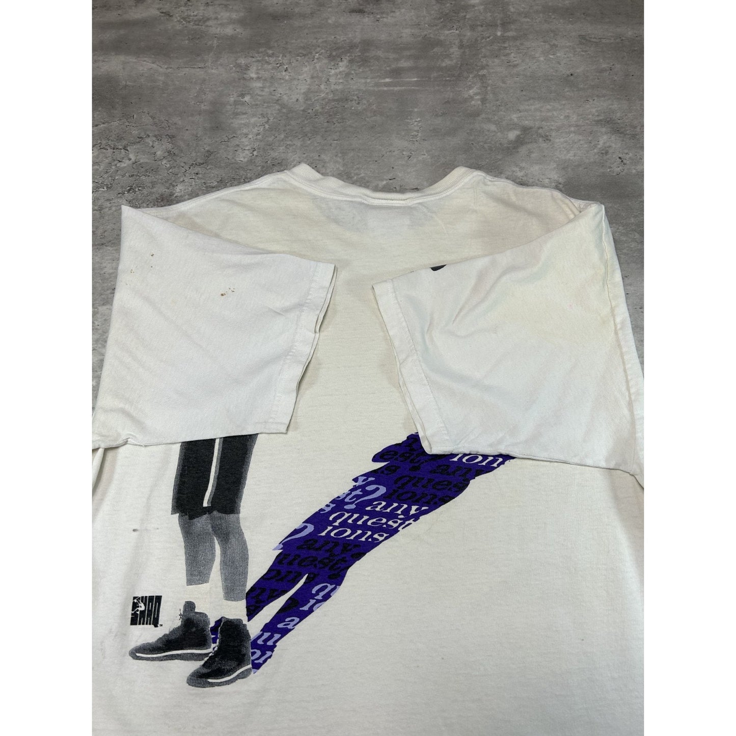 Vintage 90s Reebok Shaquille O'Neal Basketball Player Graphic T-Shirt Size XL