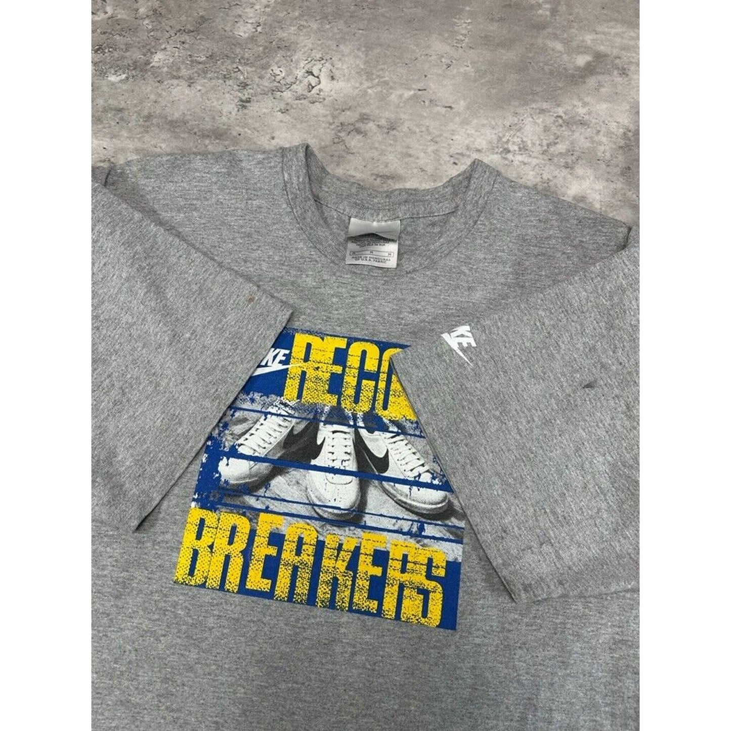 Vintage Y2K Nike Record Breakers Graphic Spell Out T-Shirt Size Medium