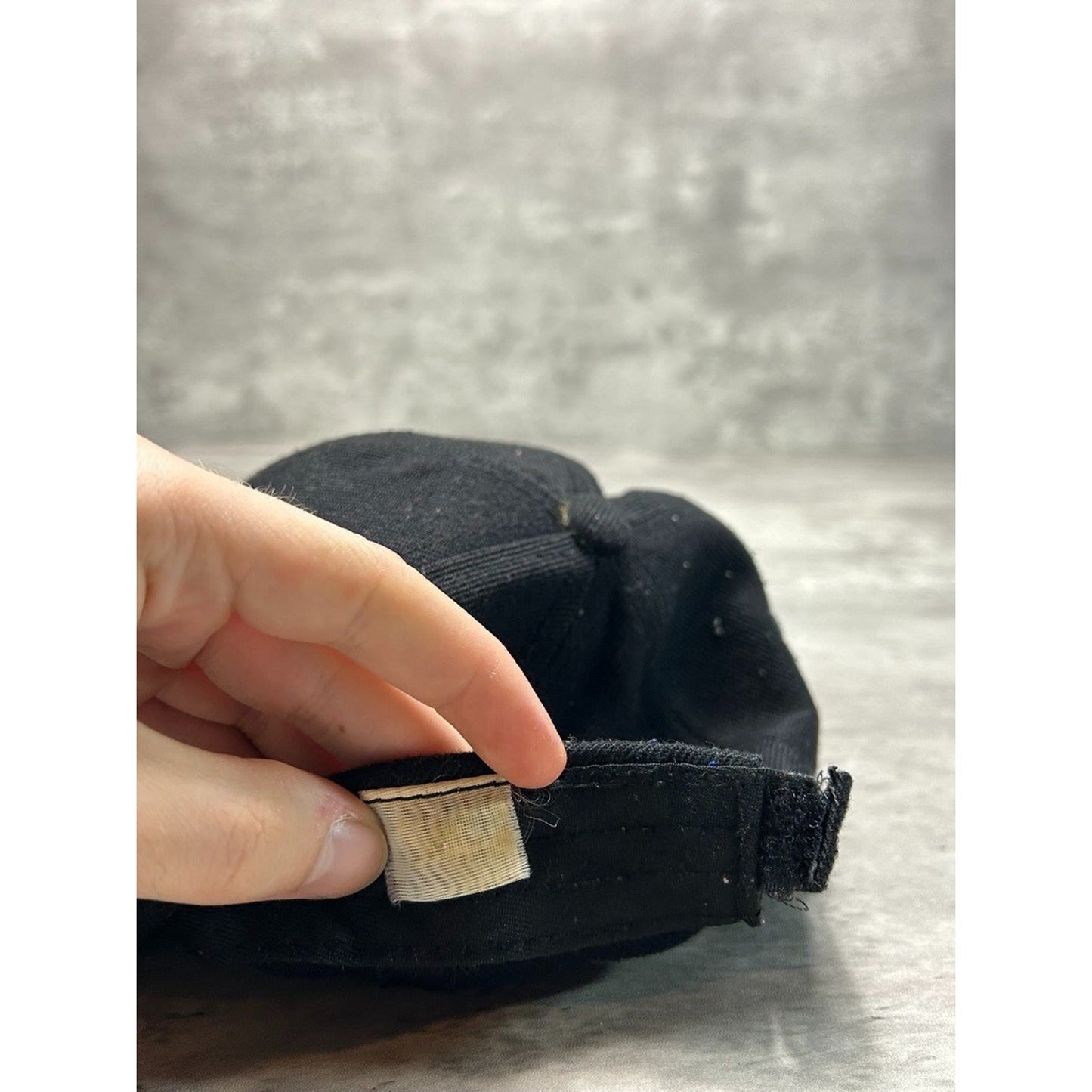 Vintage Nike Embroidered Swoosh Strapback Hat OSFA Black