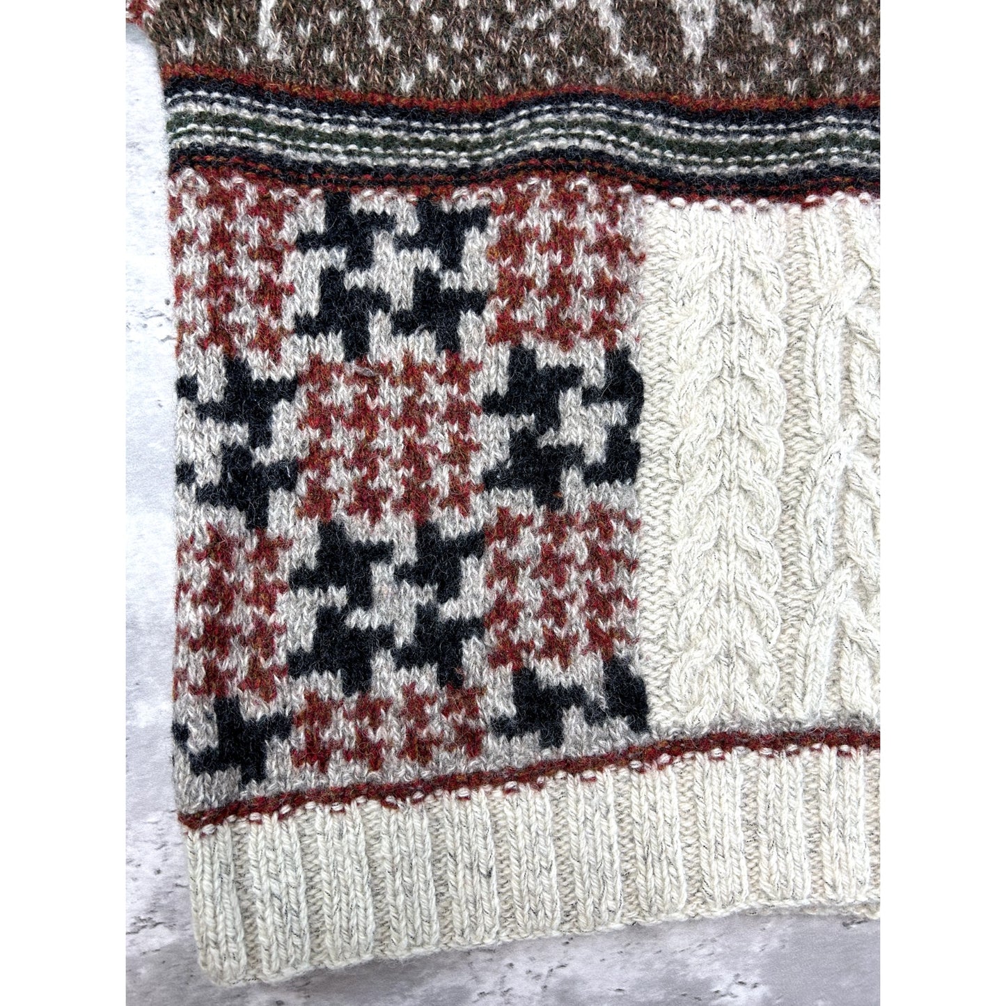 Vintage 90s Eddie Bauer Ebtek Deer Graphic Cable Knit Sweater Size Small