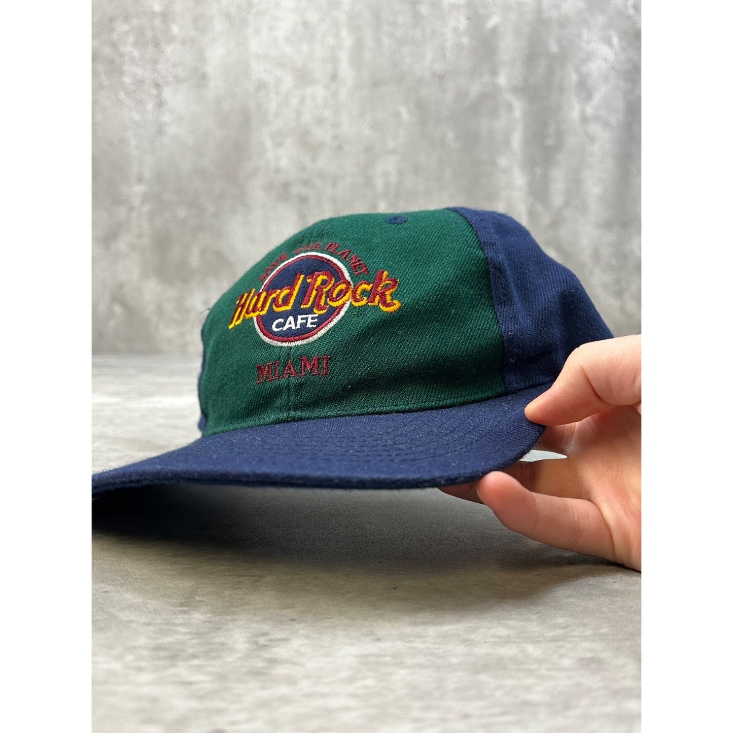 Vintage 90s Hard Rock Cafe Miami Embroidered Destination Snapback Hat OSFA