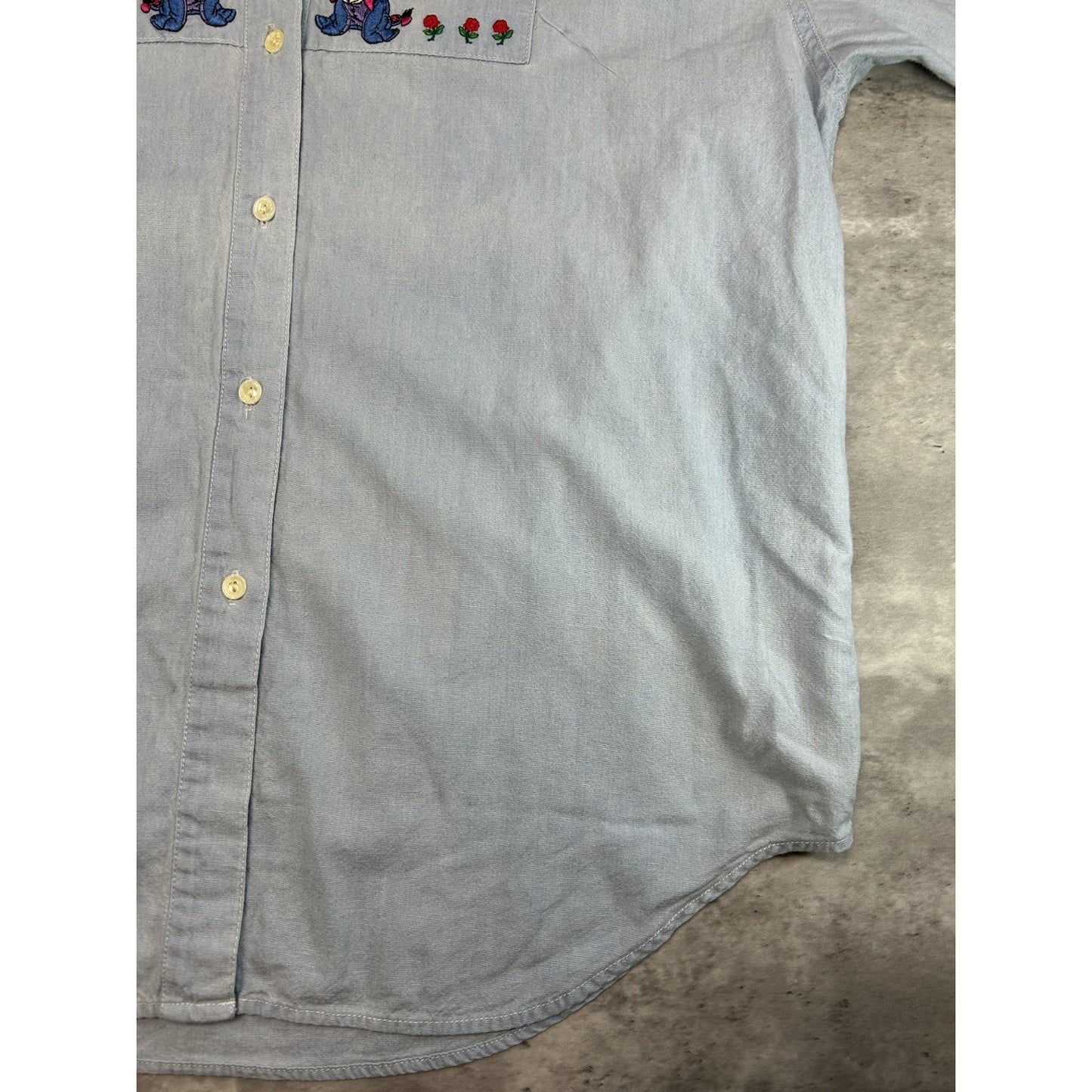 Vintage 90s Winnie The Pooh Embroidered Cartoon Denim Button Up Shirt Size Large