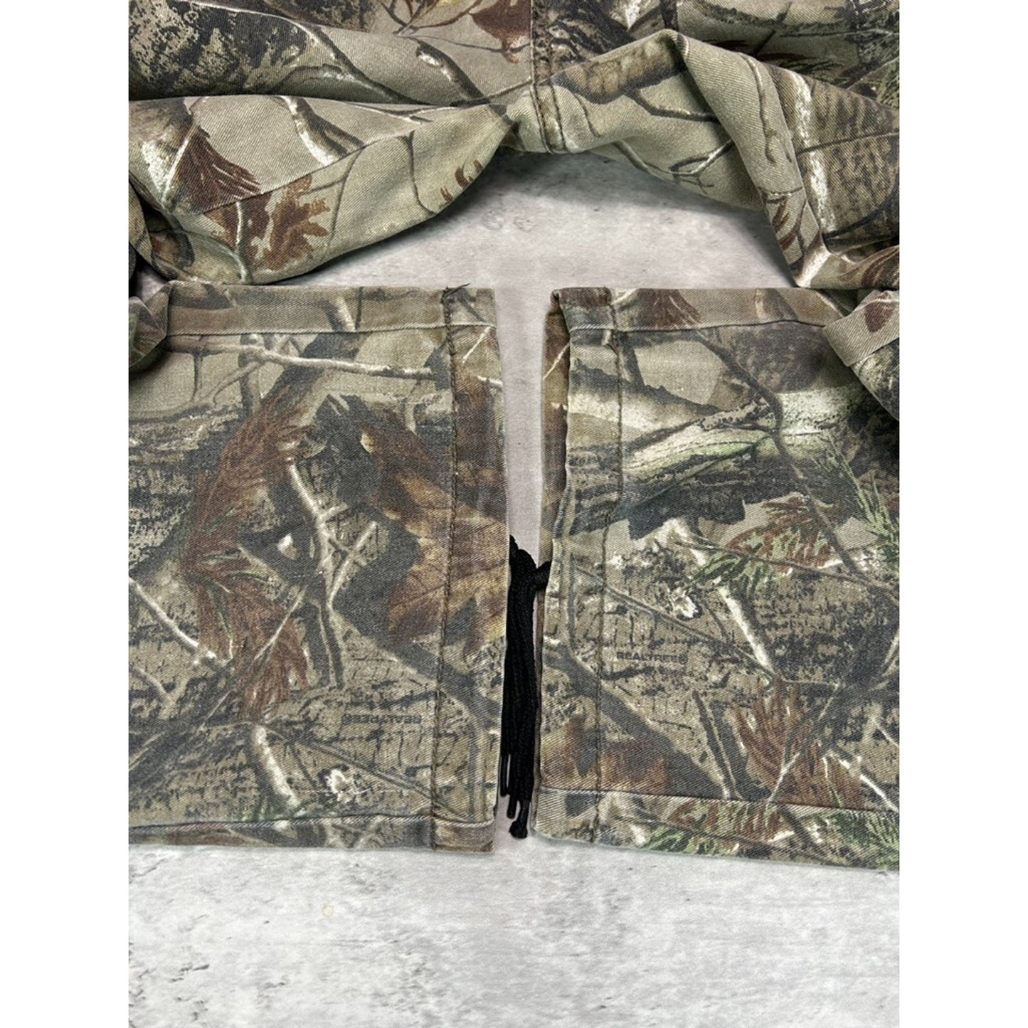 Vintage Realtree AP Tree Camo Hunting Cargo Pants Size 34