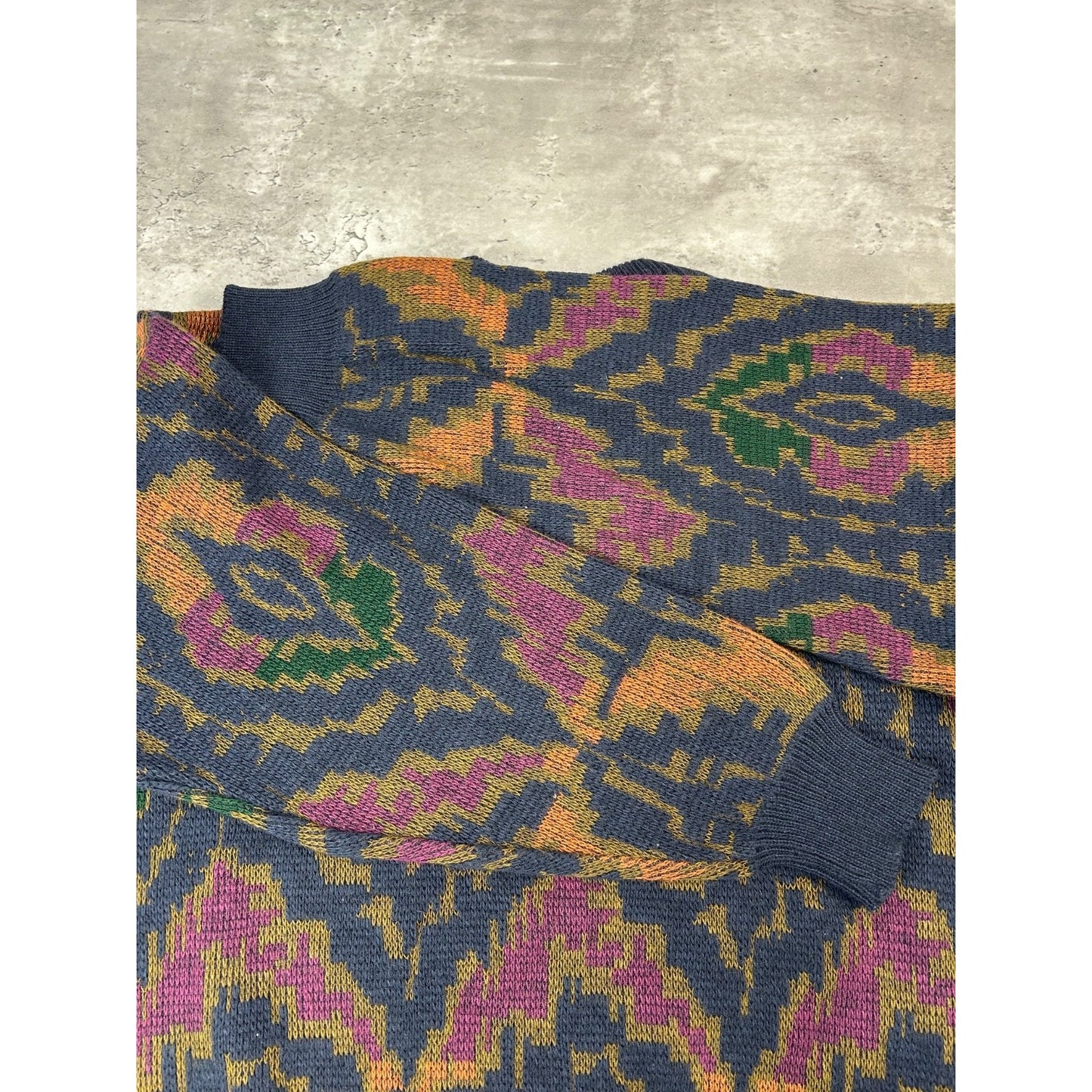 Vintage 90s Abstract Print Pullover Ribbed Knit Sweater Size Large