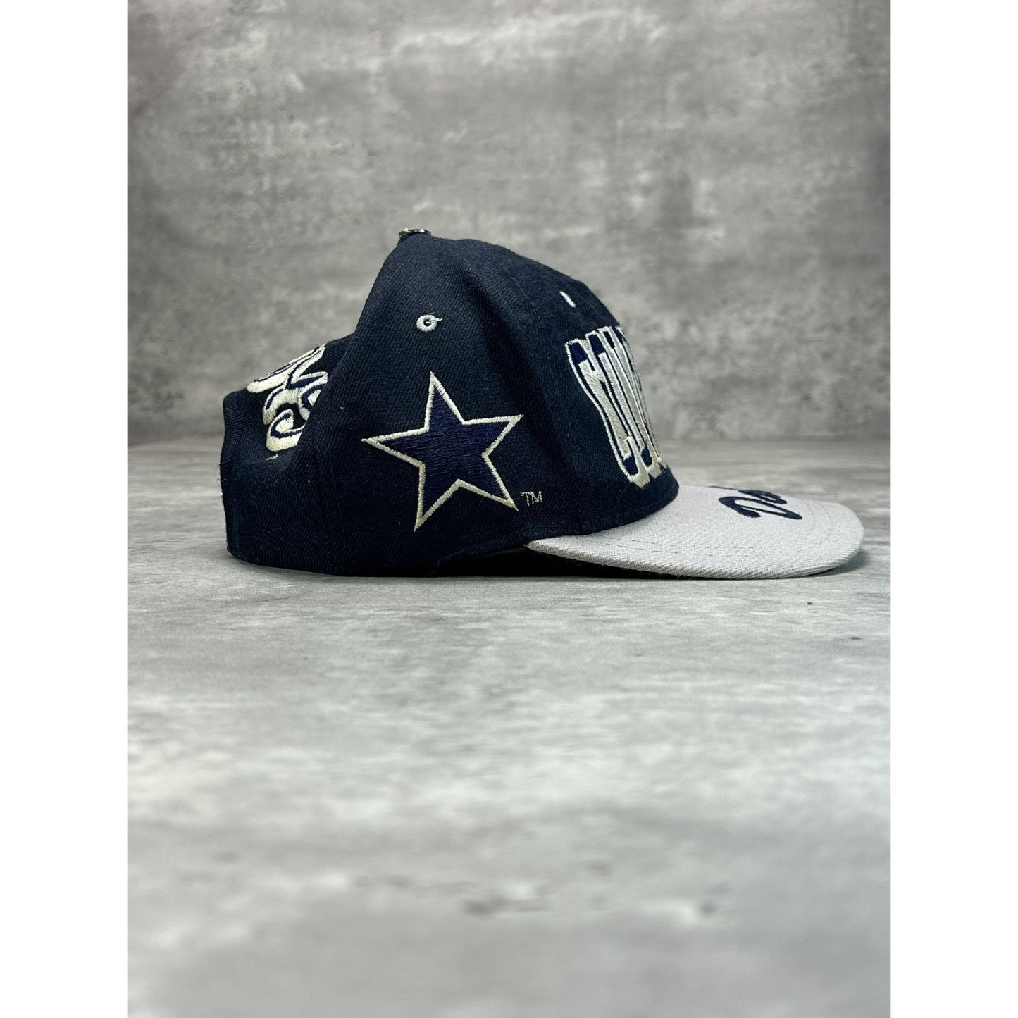 Vintage 90s Dallas Cowboys NFL Embroidered Logo Football Snapback Hat OSFA