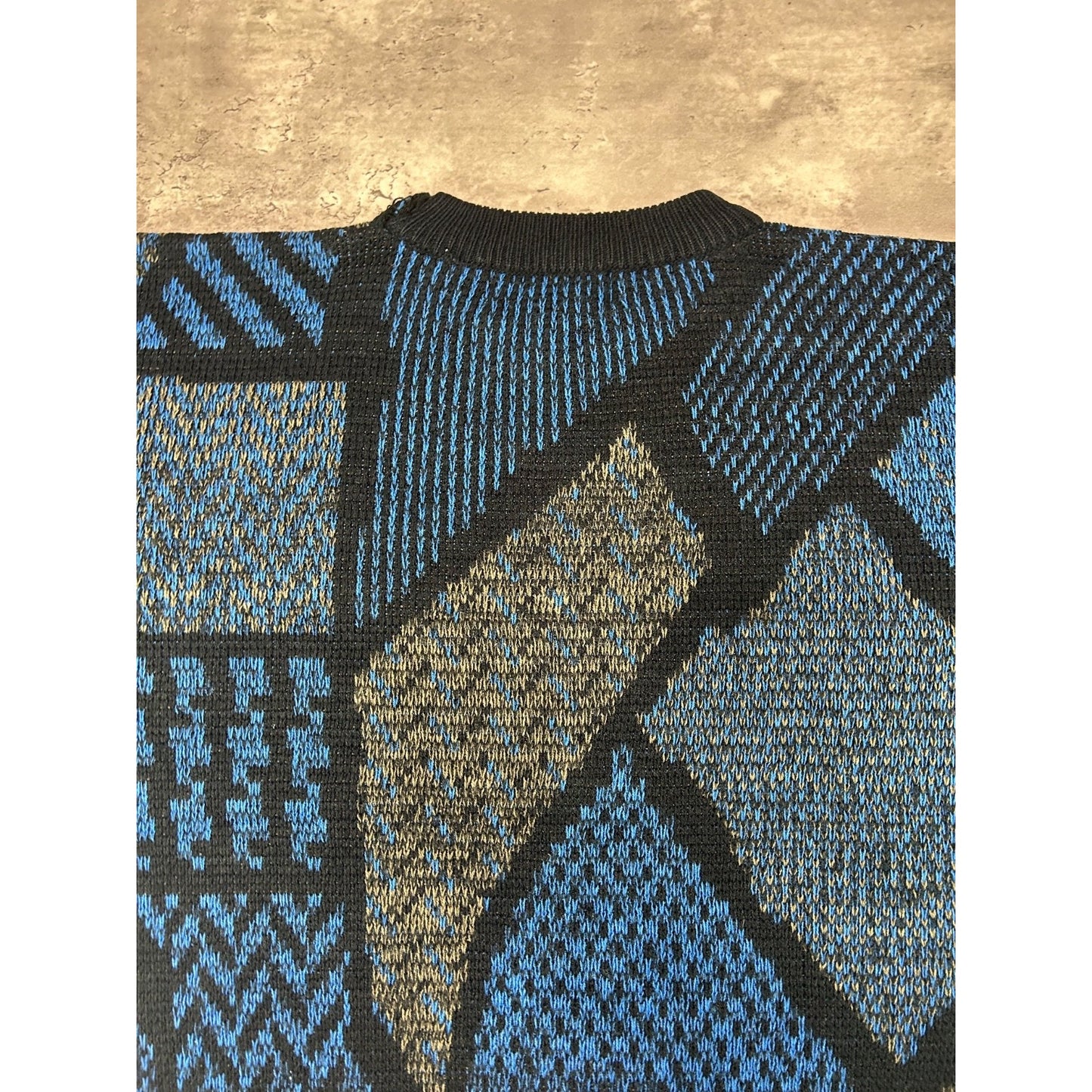 Vintage 80s/90s Abstract Print Pullover Ribbed Knit Sweater Size XL