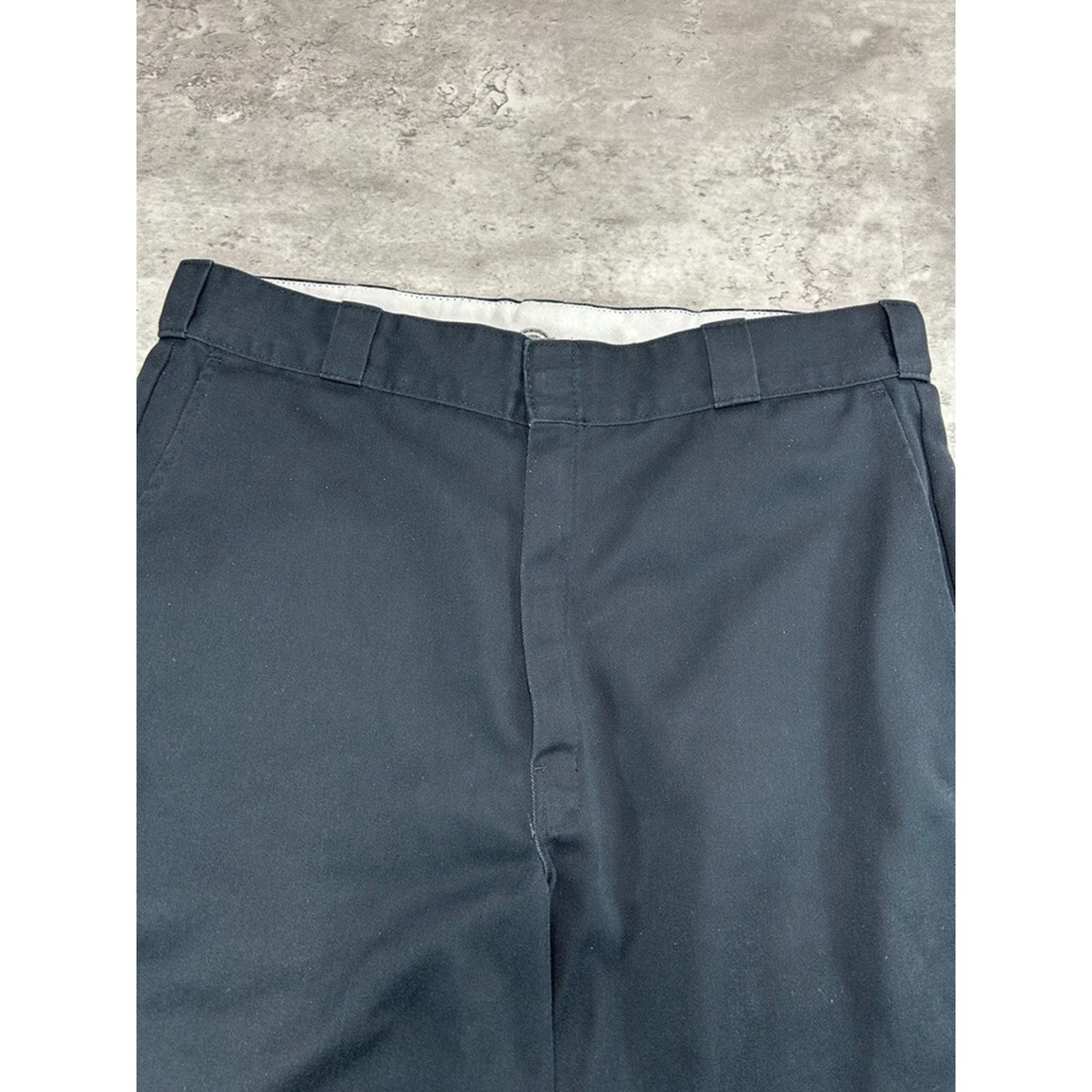 Vintage Dickies Loose Fit Canvas Workwear Five Pocket Shorts Size 35 Black