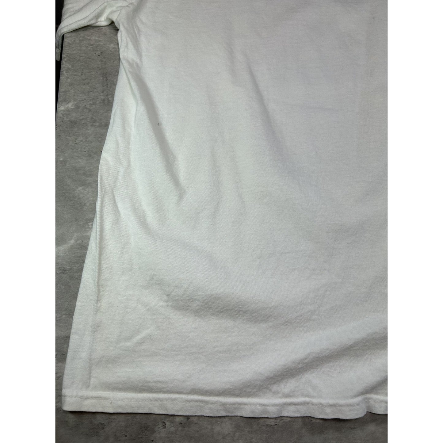 Vintage 2000 Brickyard 400 Nascar Car Graphic Race T-Shirt Size 2XL White