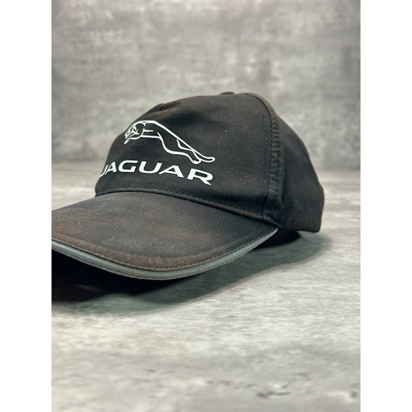 Vintage Jaguar Car Logo Graphic Strapback Hat OSFA