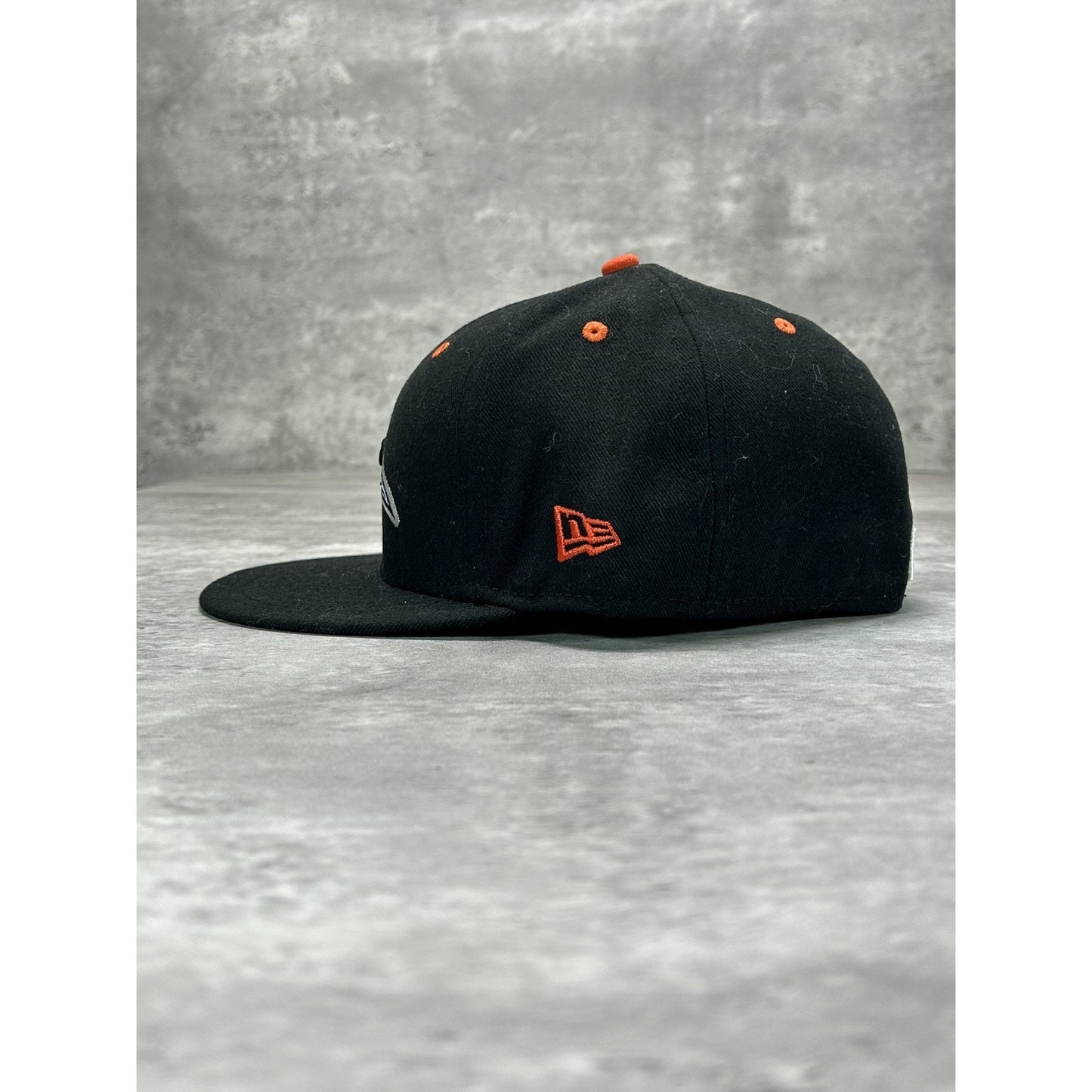 Delmarva Shoe Birds MiLB Embroidered Logo Baseball Fitted Hat 7 1/2 Black