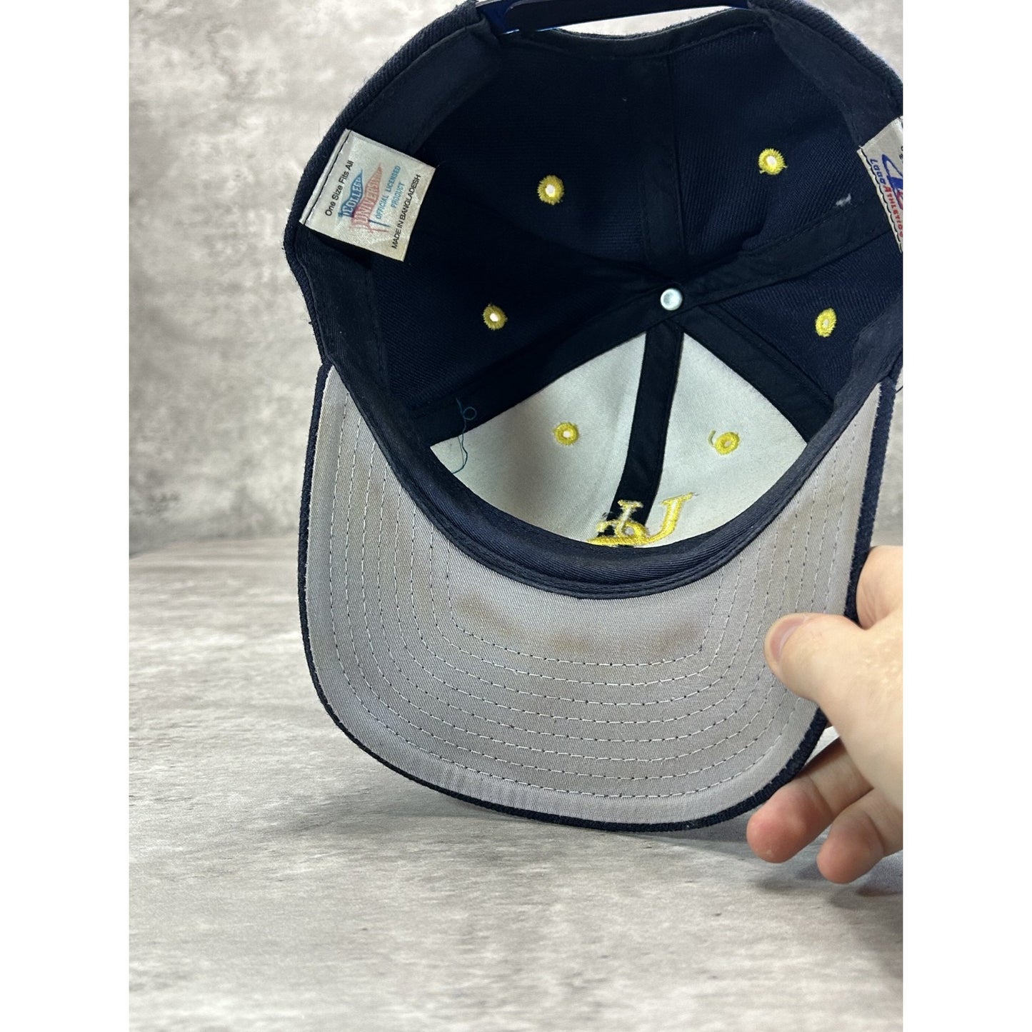 Vintage 90s United States Navy Embroidered Spellout Snapback Hat OSFA
