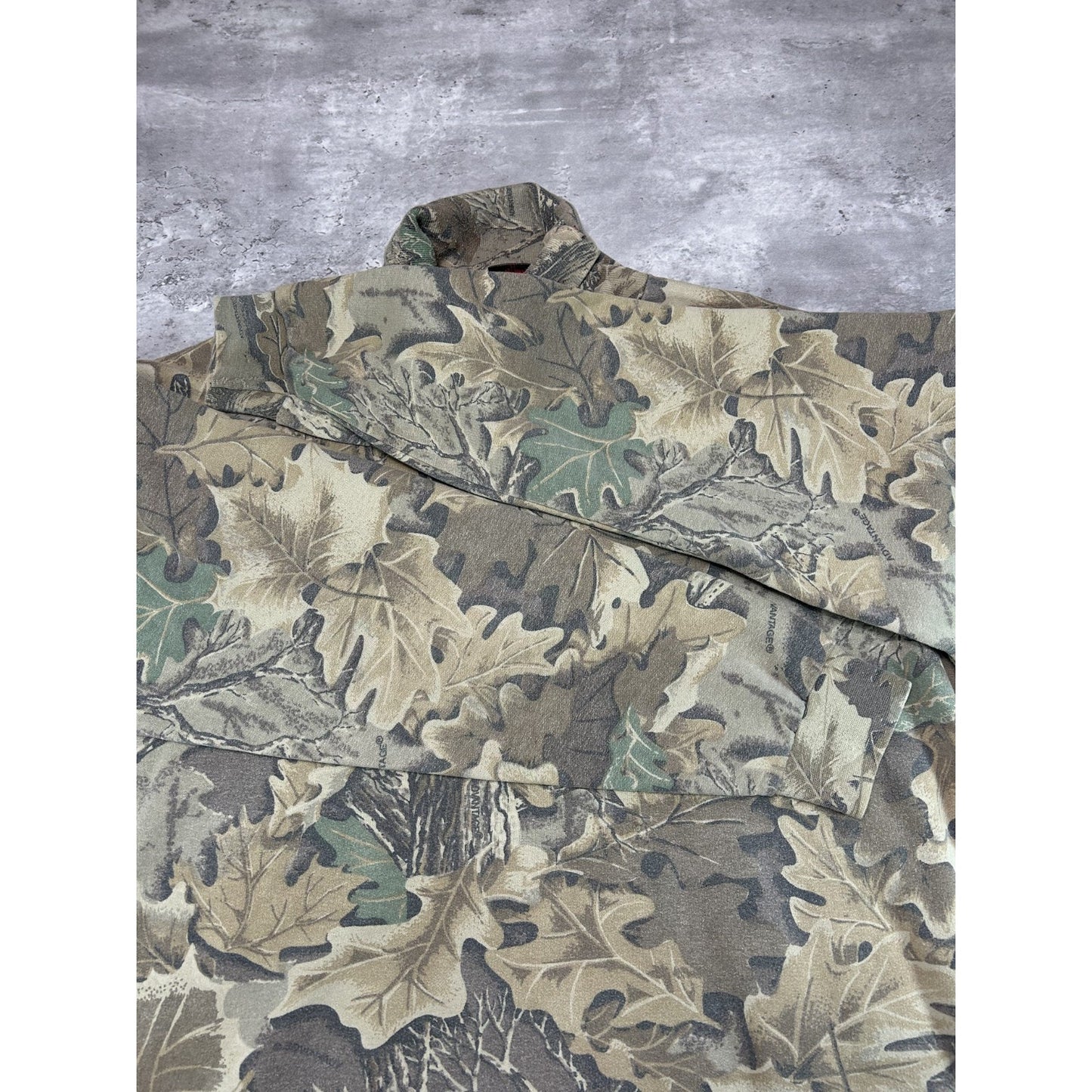 Vintage 90s Redhead Tree Camo Hunting Turtleneck Sweatshirt Size XL