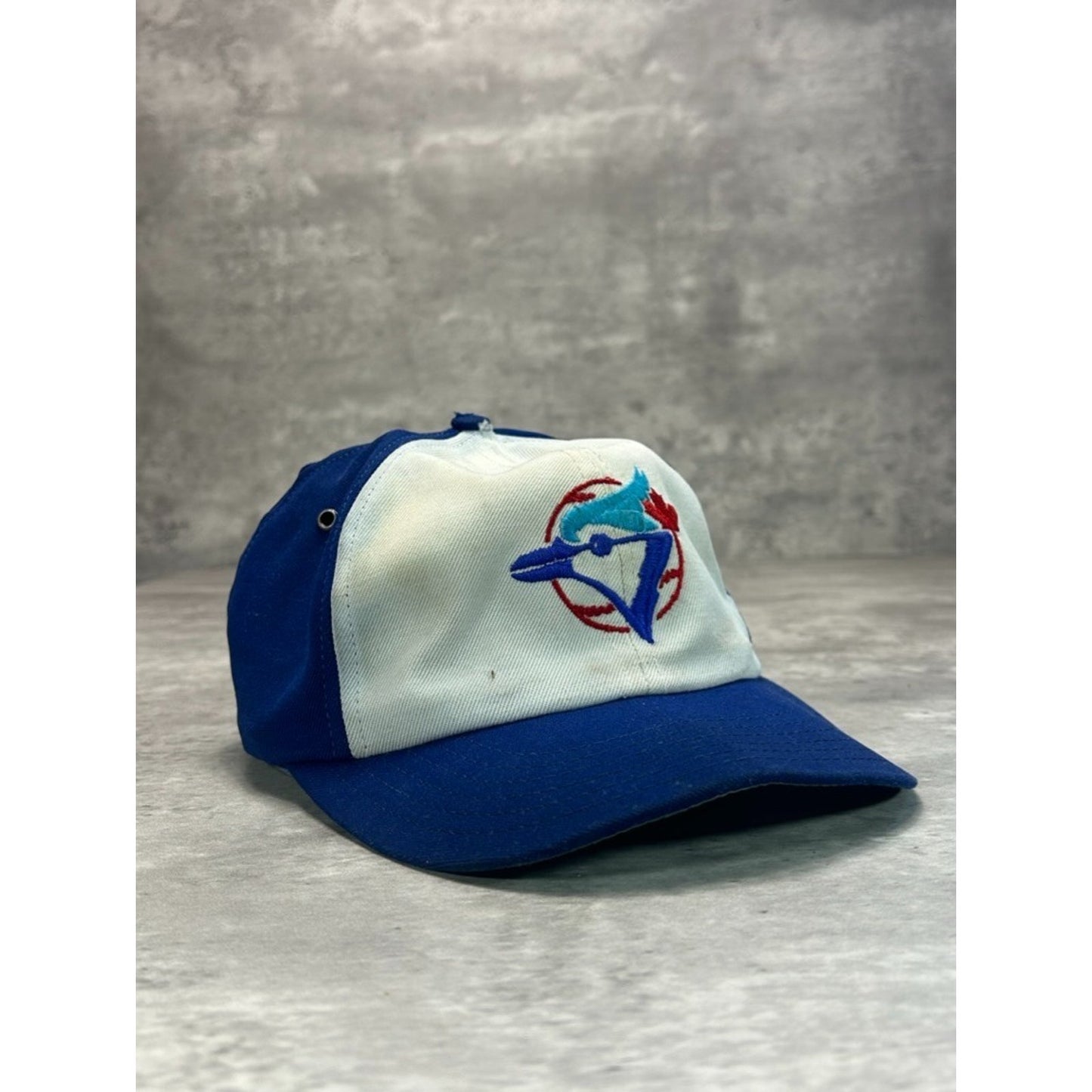 Vintage 90s Toronto Blue Jays MLB Embroidered Logo Baseball Strapback Hat OSFA