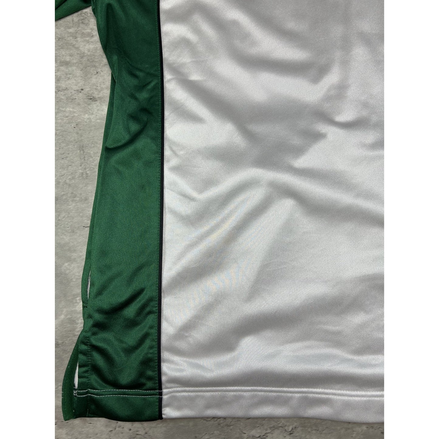 Vintage Boston Celtics NBA Embroidered Spellout Nike Warm Up Jersey Size XL