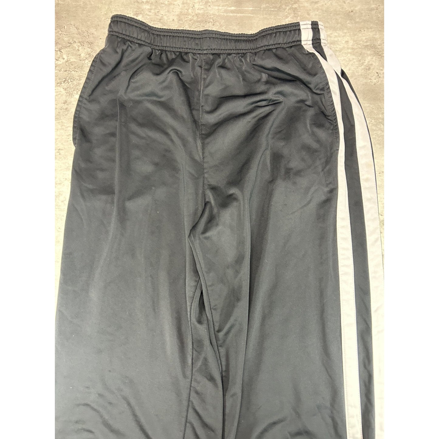 Vintage Y2K Reebok Embroidered Logo Nylon Track Pants Size XL Black