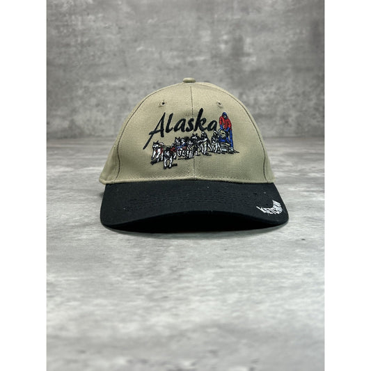 Vintage 90s Alaska Embroidered Dog Sledding Destination Strapback Hat OSFA