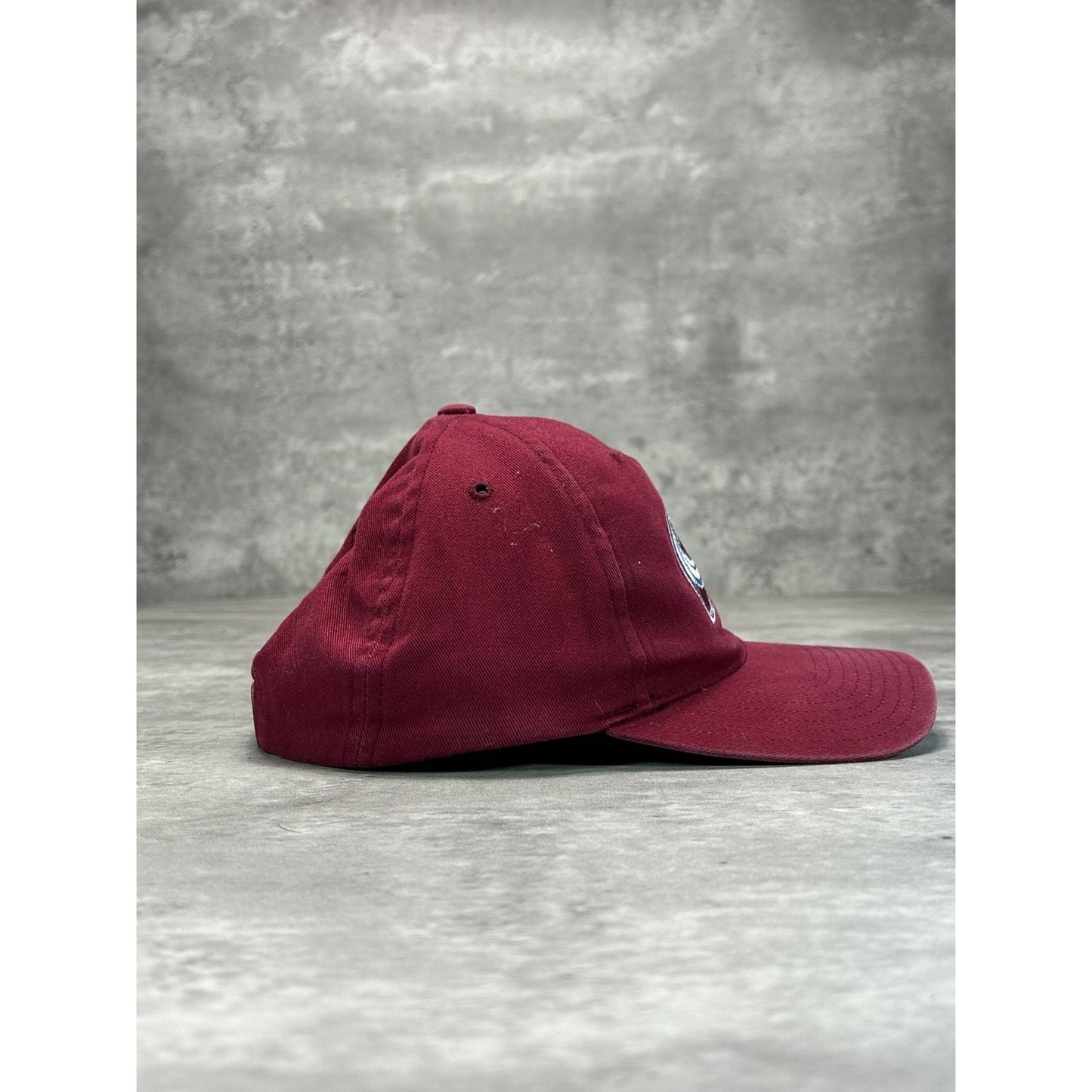 VTG 90s Colorado Avalanche Embroidered NHL Embroidered Hockey Snapback Hat OSFA