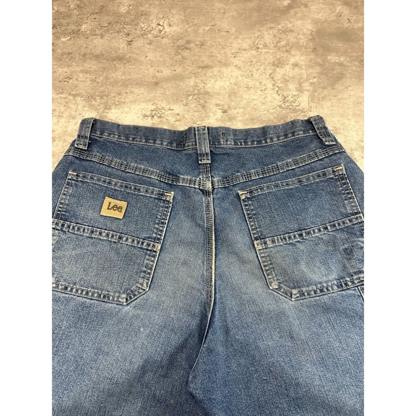 Vintage Lee Dungaree Medium Wash Denim Workwear Carpenter Shorts Size 32 Blue