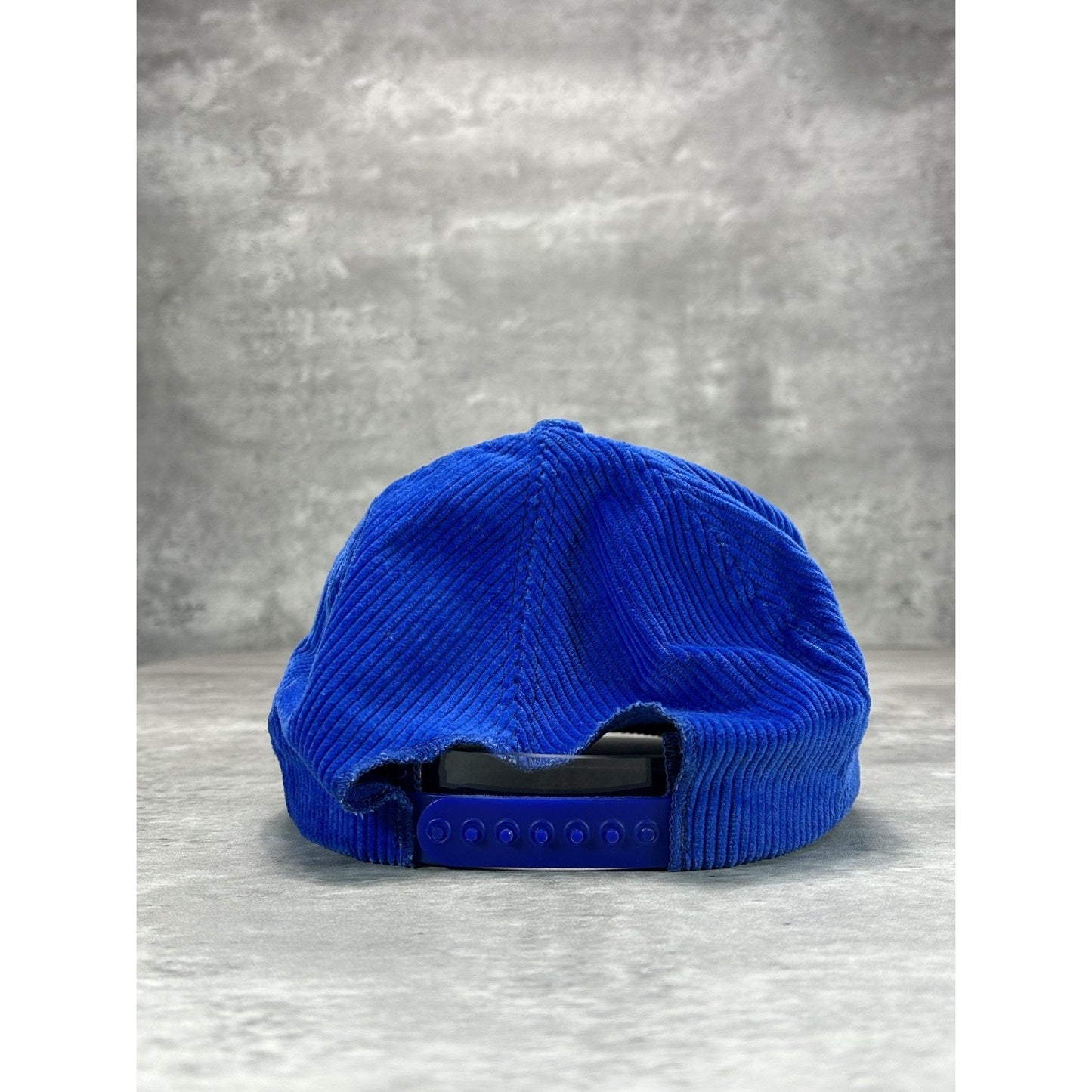 VTG 90s Cleveland Cavaliers NBA Embroidered Spellout Corduroy Snapback Hat OSFA