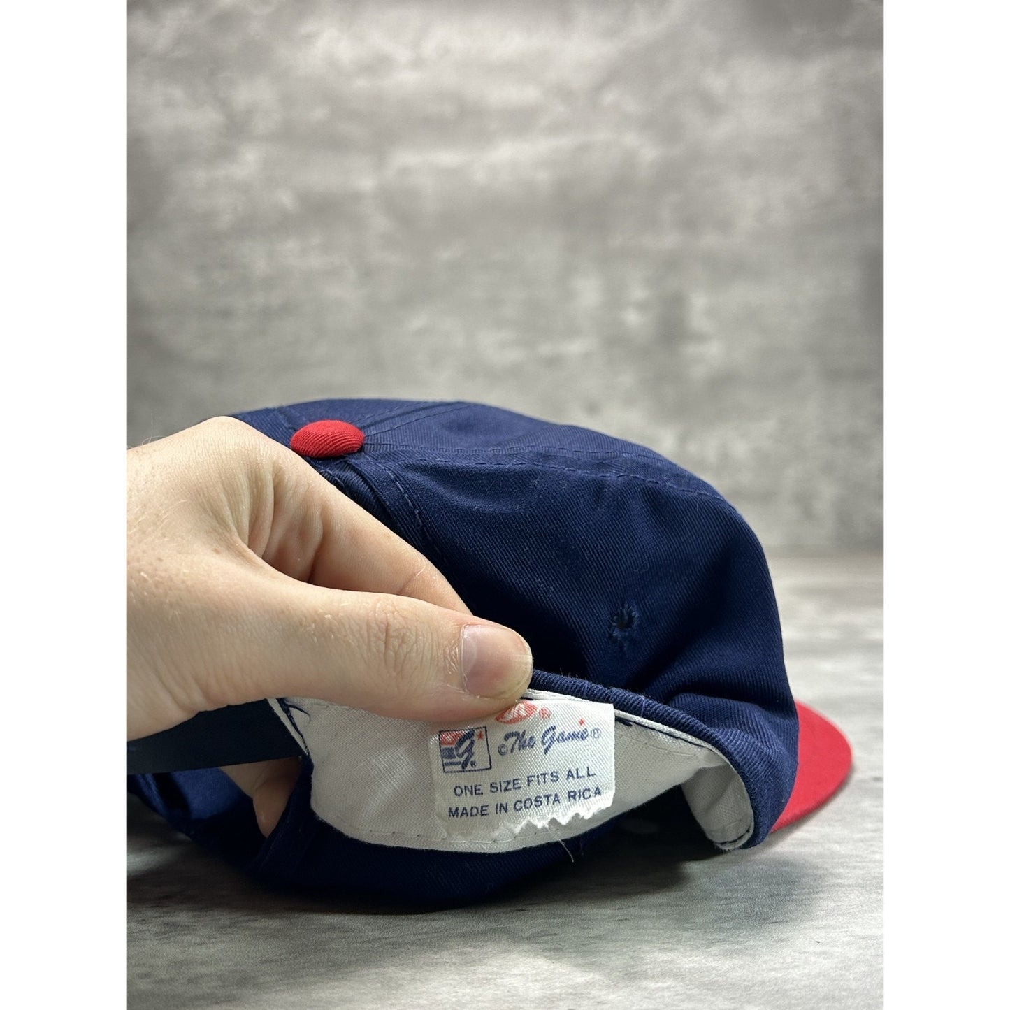 Vintage 90s Chicago White Sox MLB Embroidered Spellout Snapback Hat OSFA