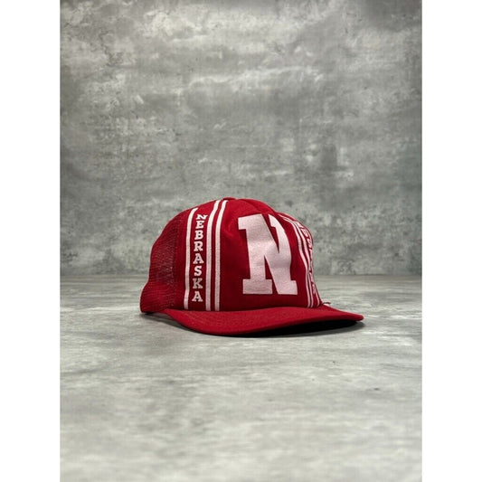 Vintage 80s Nebraska Cornhuskers NCAA Graphic Logo Trucker Snapback Hat OSFA