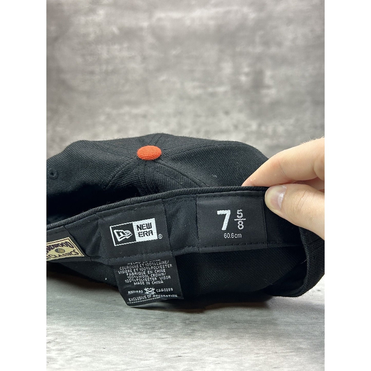 Buffalo Braves NBA Embroidered Logo Retro Fitted Hat 7 1/2 Black/Orange