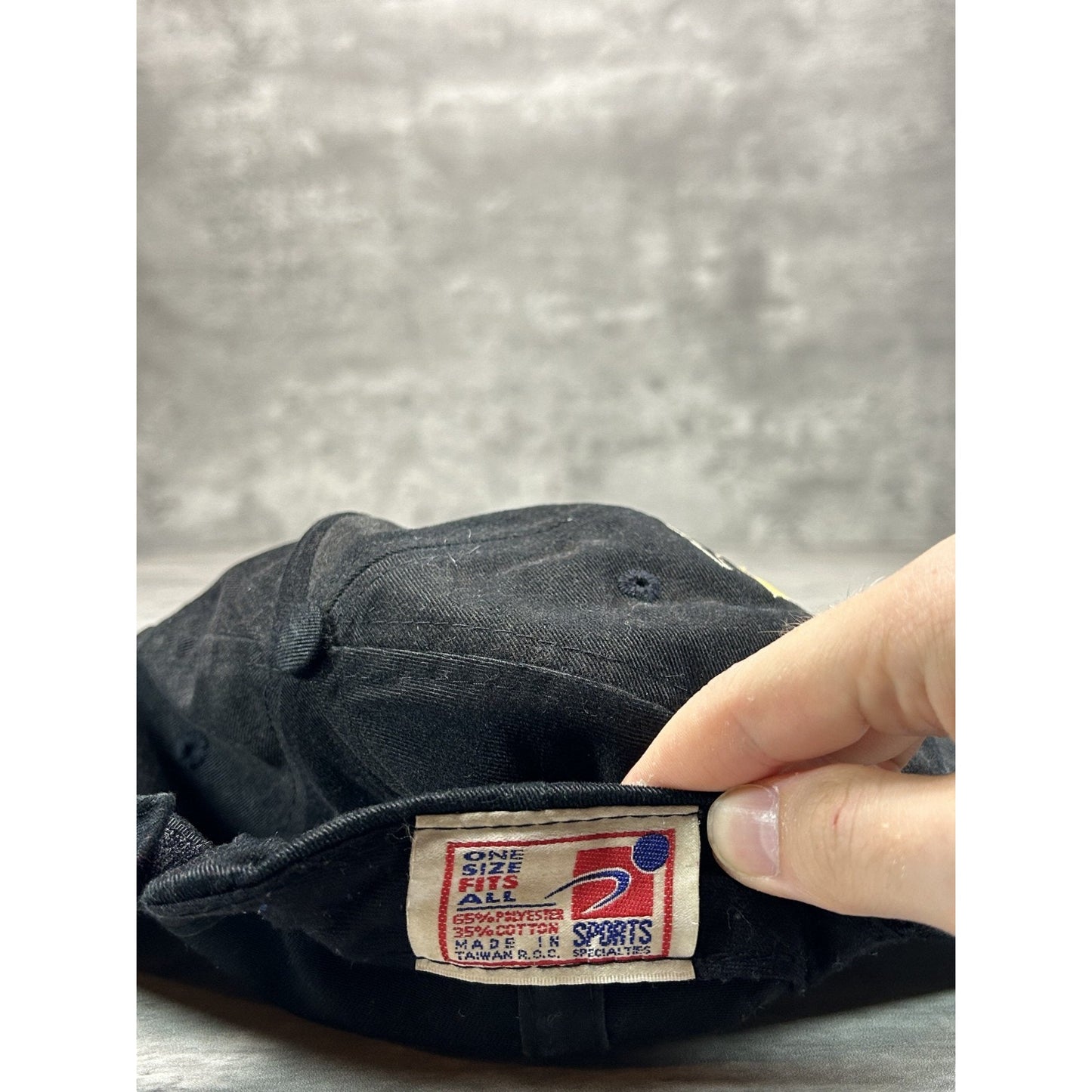 VTG 90s Pittsburgh Penguins NHL Sports Specialties Plain Logo Strapback Hat OSFA