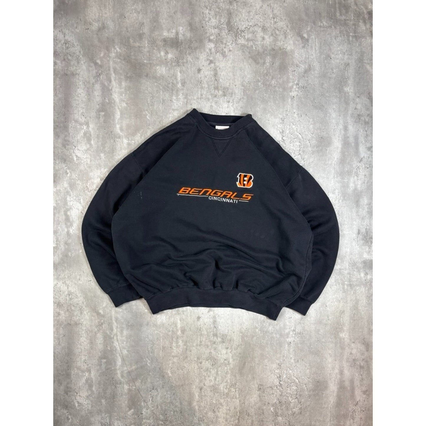 Vintage Cinncinati Bengals NFL Embroidered Spellout Football Sweatshirt Size XXL