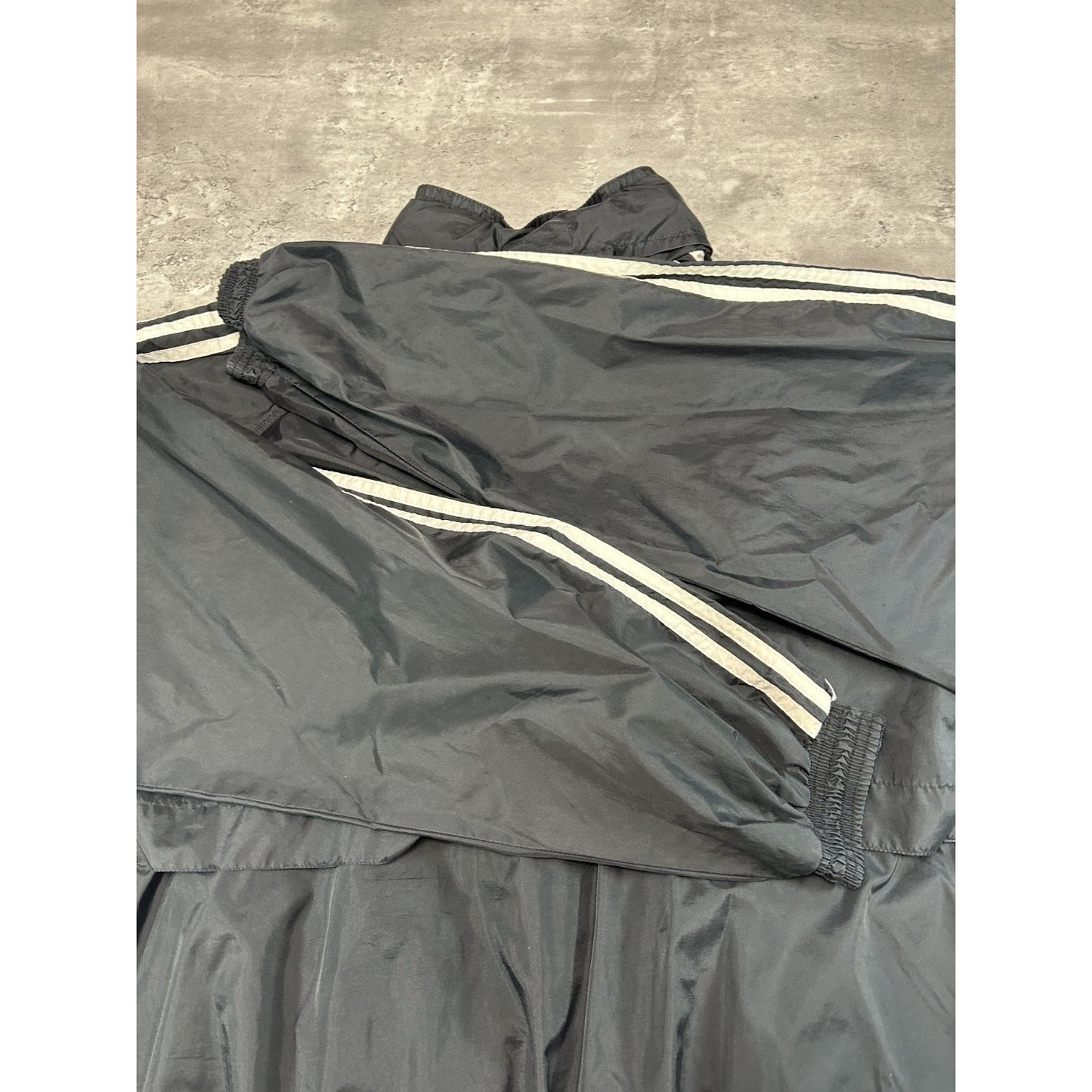 Vintage 90s Adidas Embroidered Logo Nylon Full Zip Windbreaker Jacket Size XL