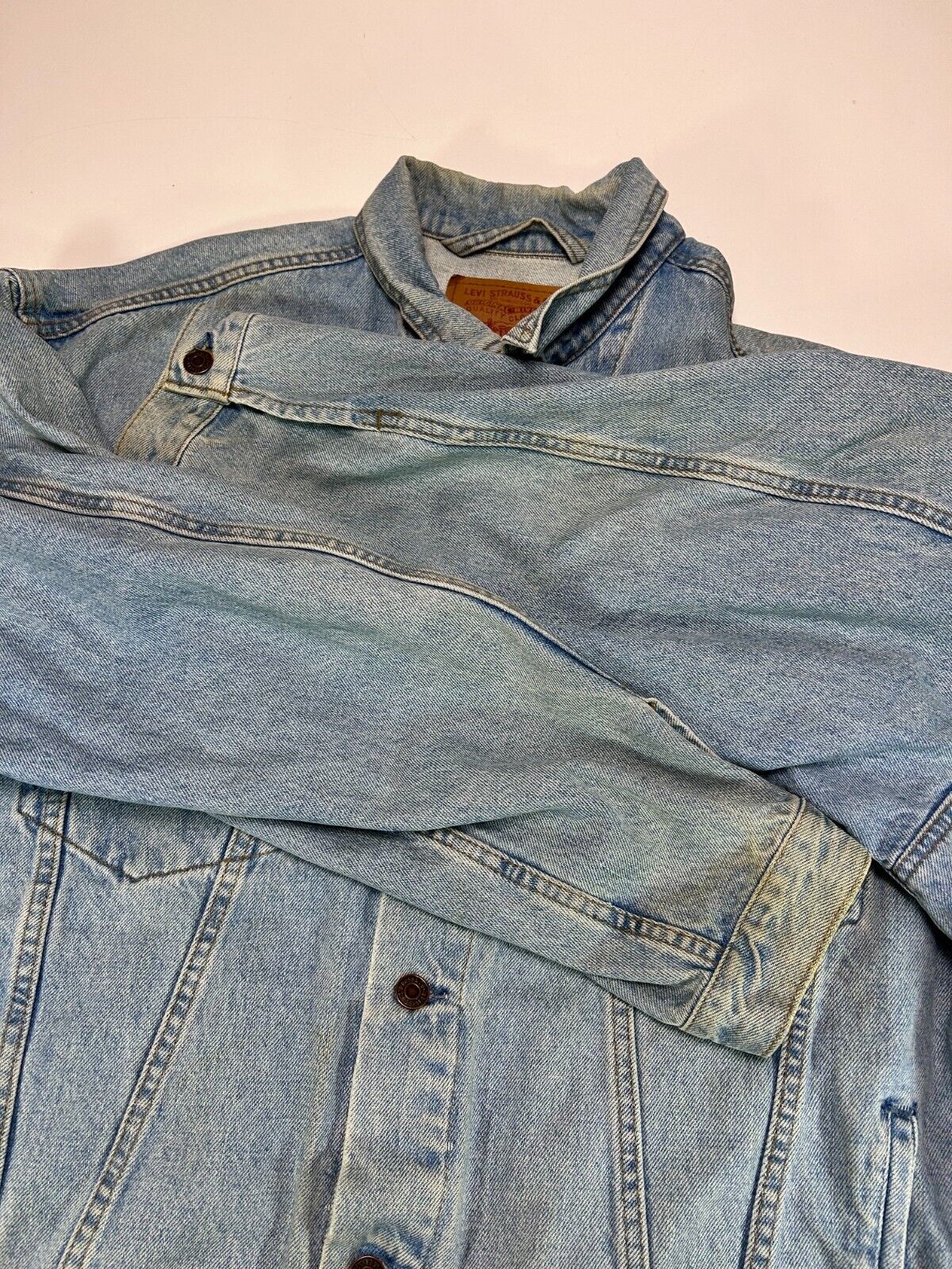 Vintage 90s Levis Red Tab Light Wash Denim Type 3 Trucker Jacket Size XL