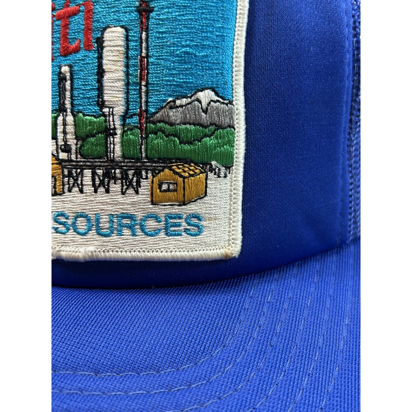 Vintage 80s Wapiti Esso Resources Embroidered Patch Trucker Snapback Hat OSFA