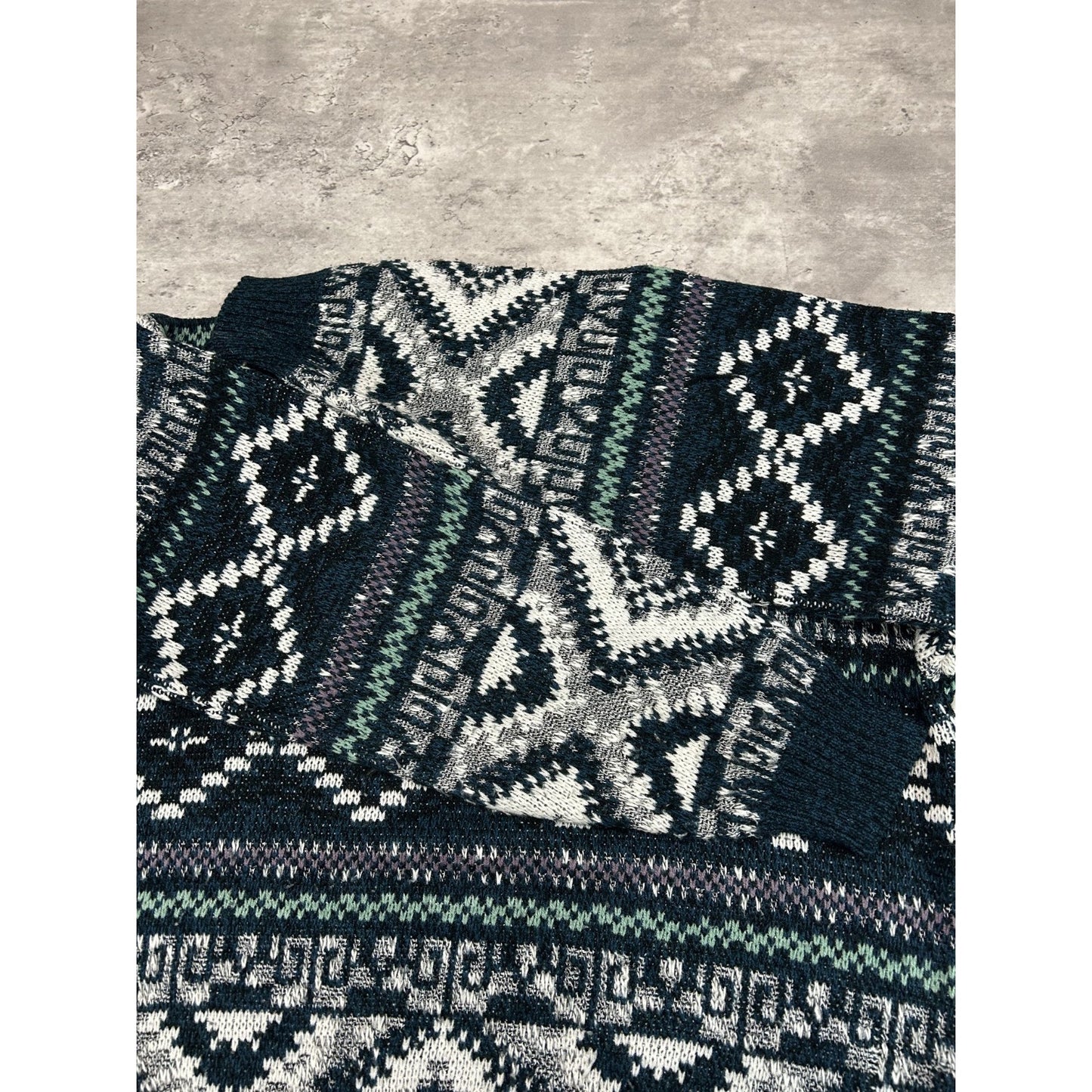 Vintage Michael Gerard Geometric Stripe Print Knit Sweater Size Medium