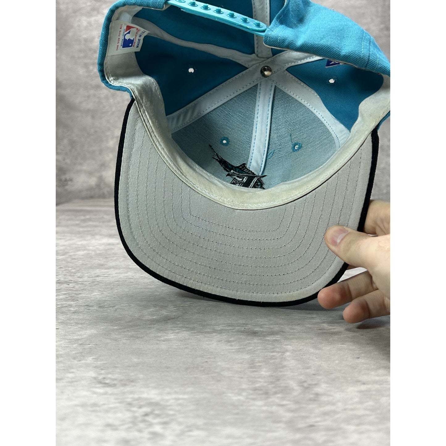 Vintage 90s Florida Marlins MLB Embroidered Logo Baseball Snapback Hat OSFA