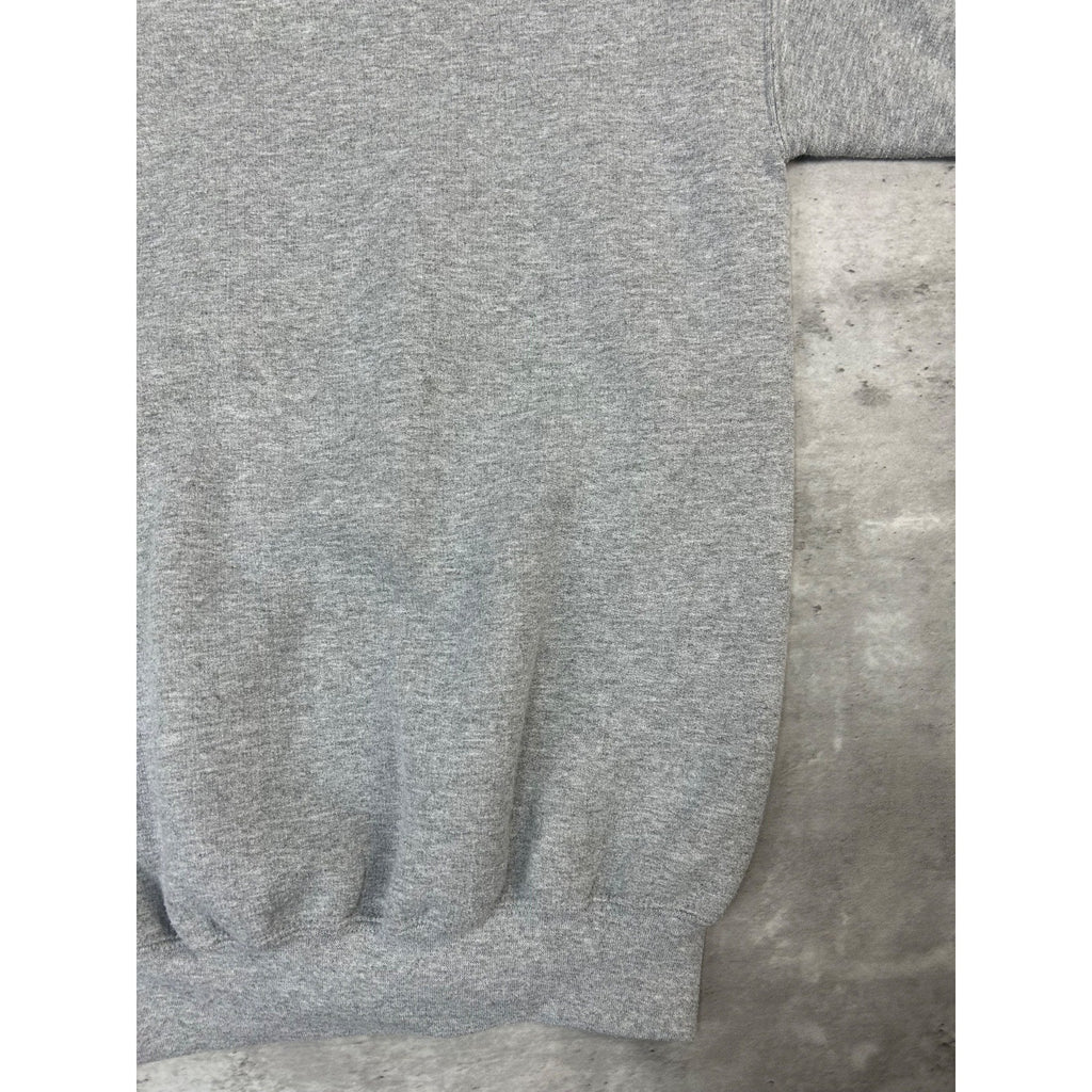 Vintage 2006 Universal Studios Cartoon Graphic Spellout Sweatshirt Size Small