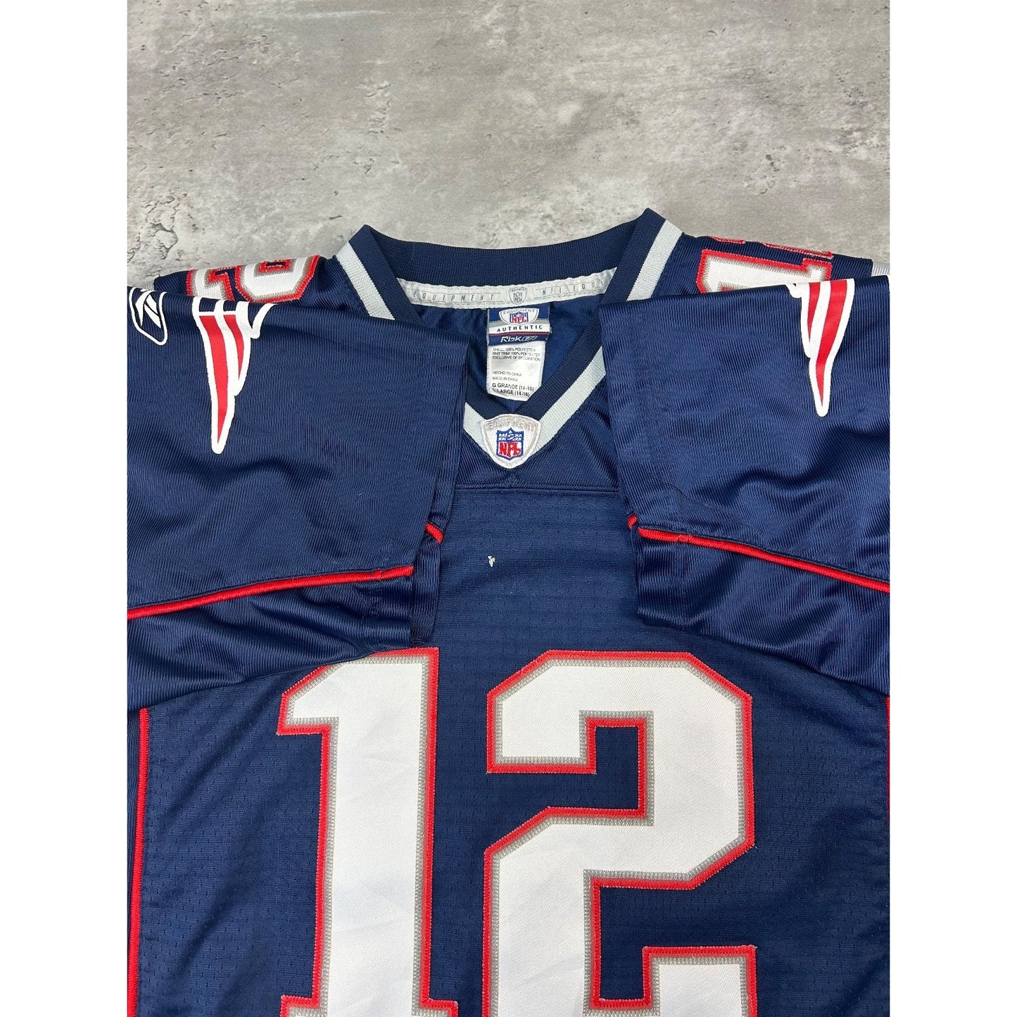 Tom Brady #12 New England Patriots NFL Reebok Football Jersey YOUTH Size Large