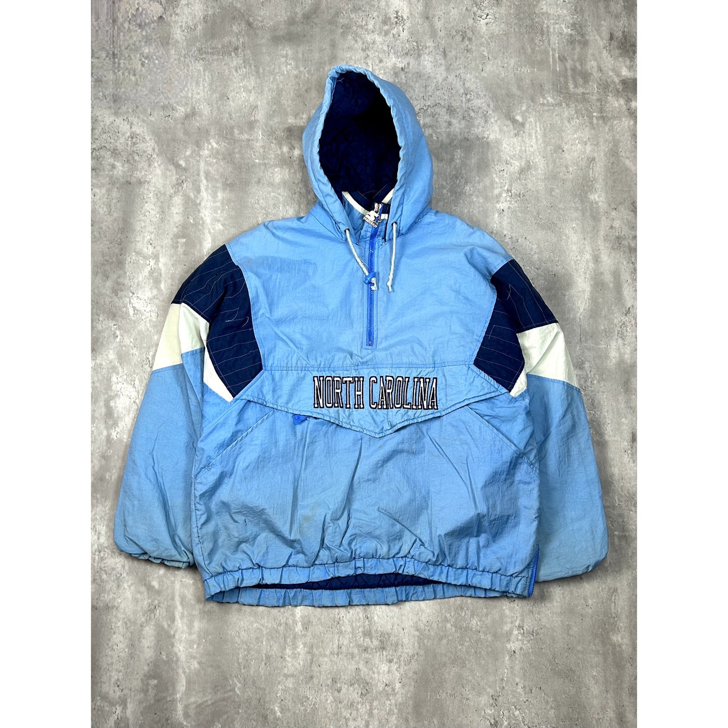 Vintage UNC Tarheels NCAA Quilted Lined Hooded Starter Jacket Size Large