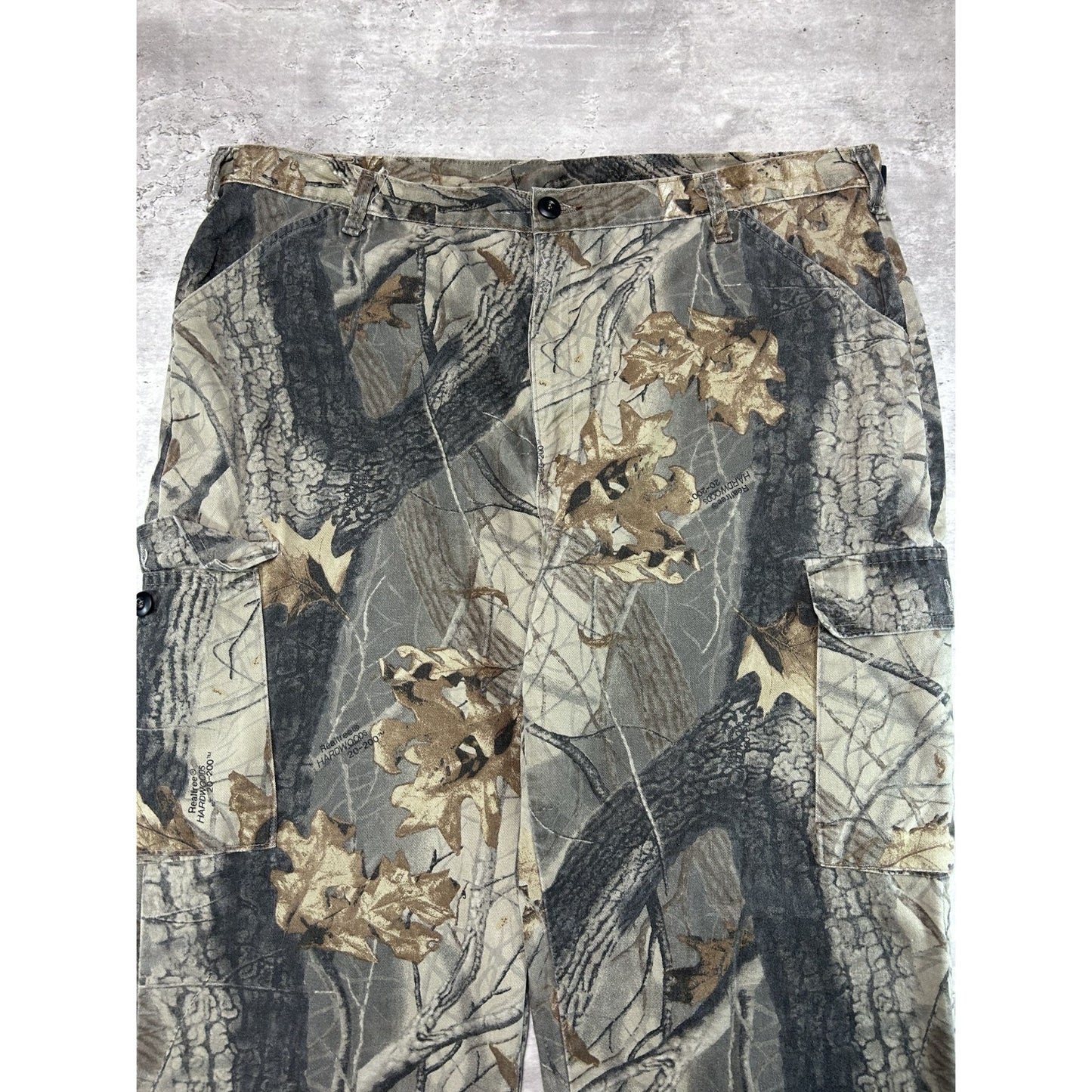 Vintage 90s Liberty Realtree Hardwoods Tree Camo Hunting Cargo Pants Size 43